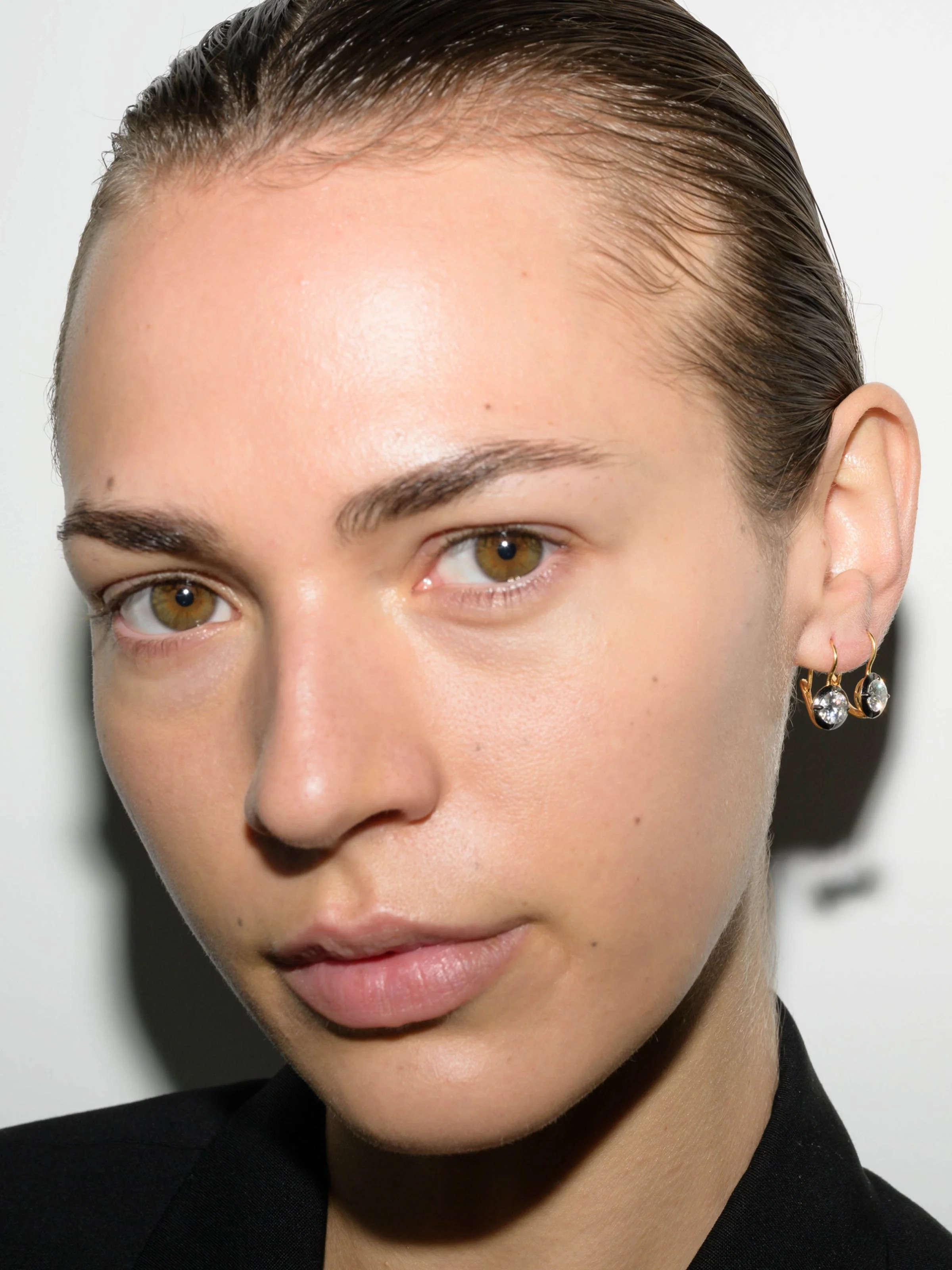 Dorsey - LUCIEN LATCHBACK EARRINGS IN MOISSANITE, 18K GOLD VERMEIL - Image 3
