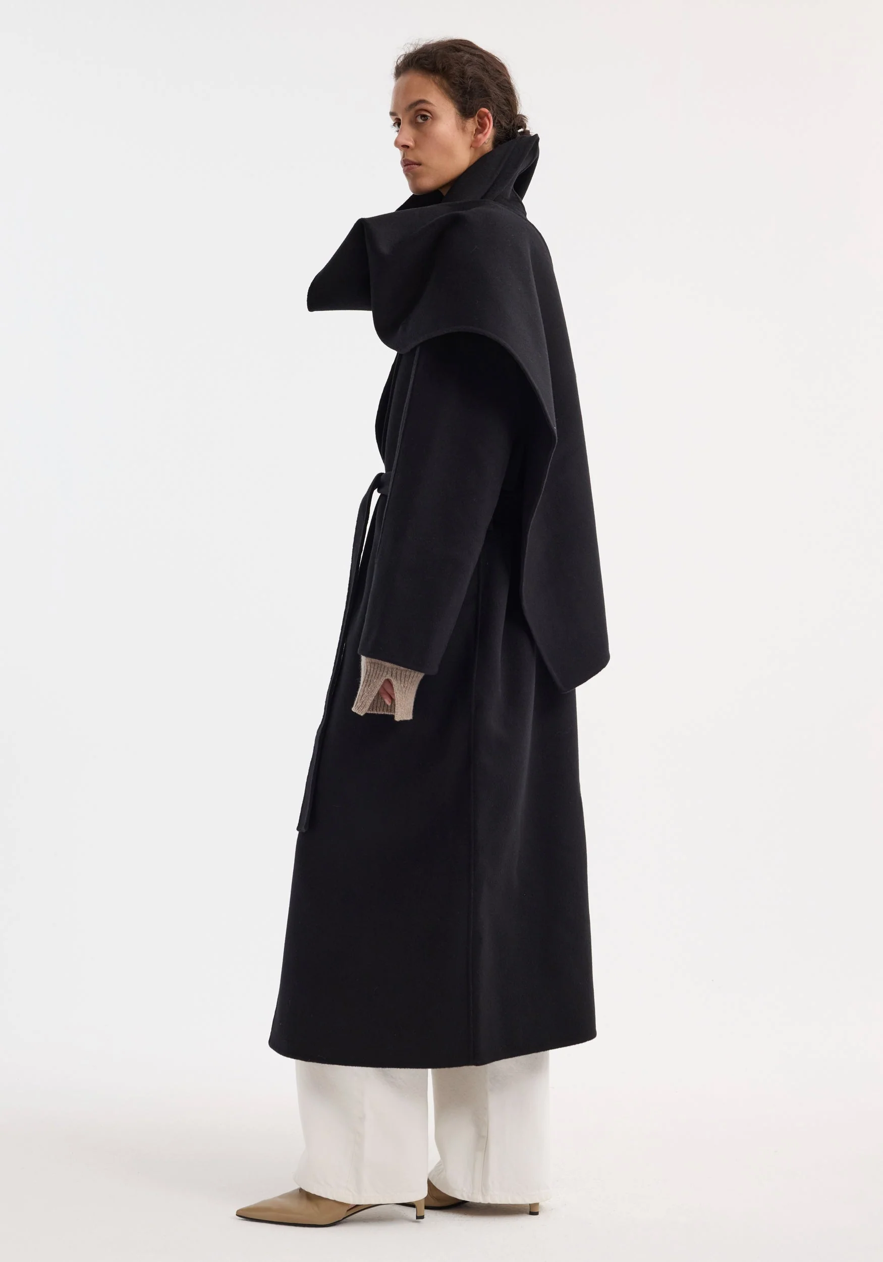 ROHE - Signature double - faced scarf coat with belt | black - Image 6