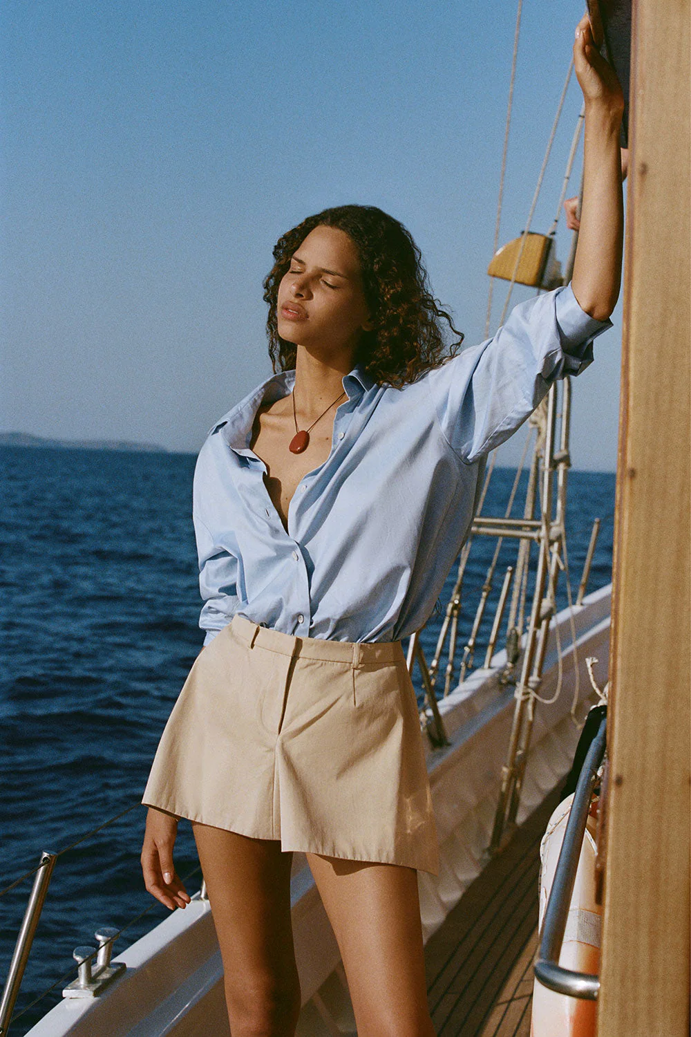 Faithfull - En Vau Oversized Shirt Soft Blue - Final Sale - Image 2