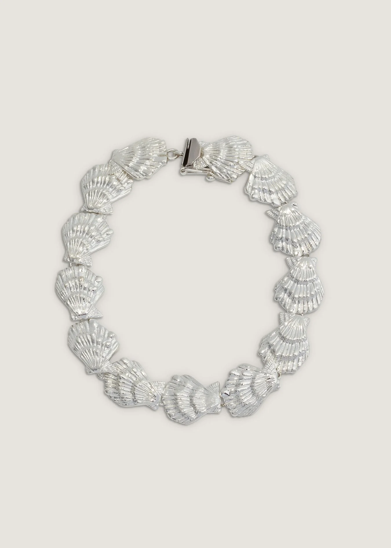 Kinn - Eternity Shell Bracelet Silver