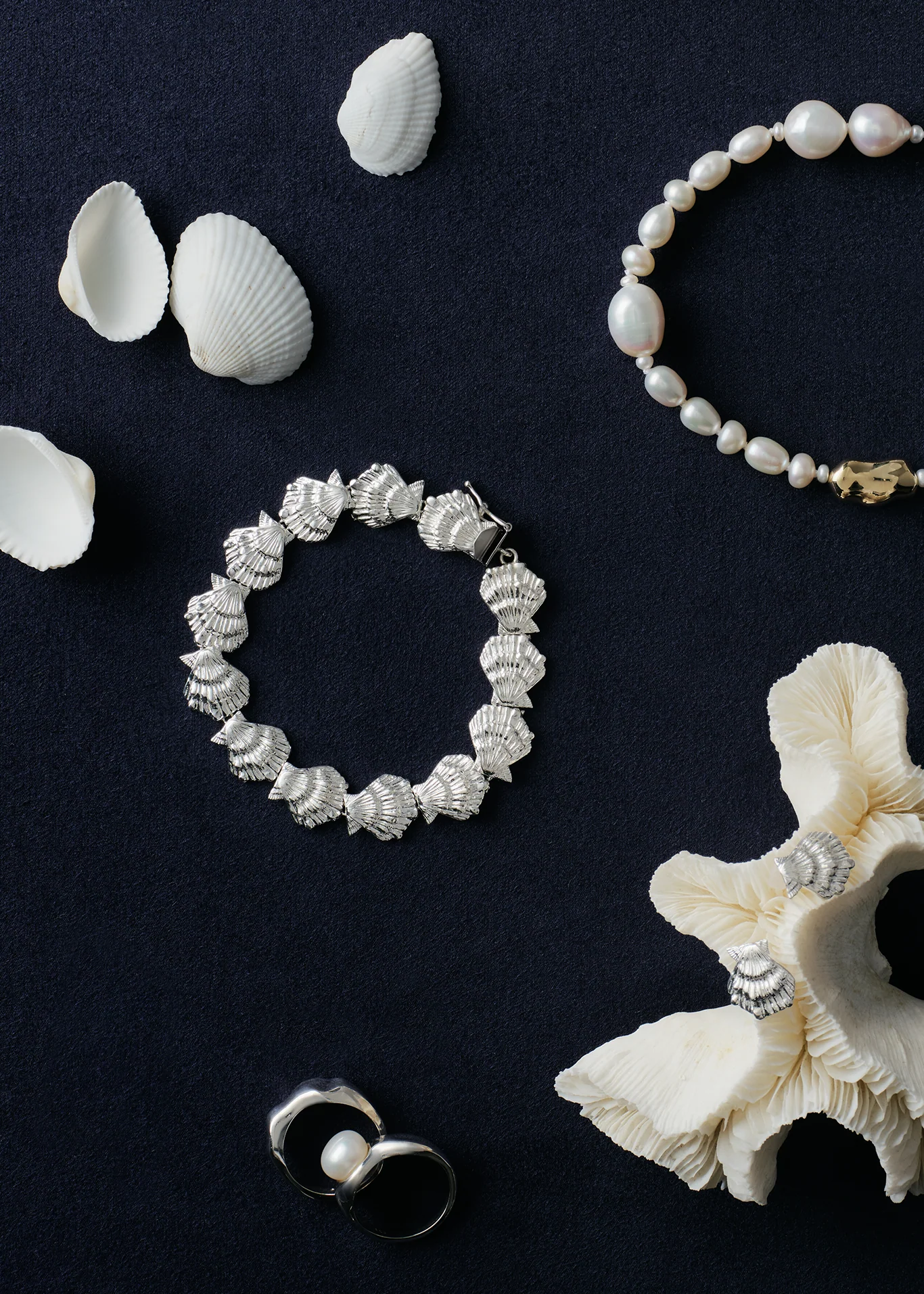 Kinn - Eternity Shell Bracelet Silver - Image 6