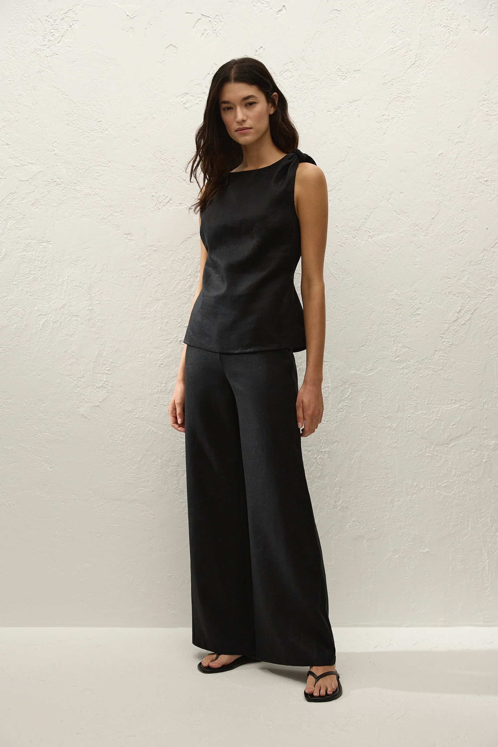 Faithfull - Flor Top Black - Image 3