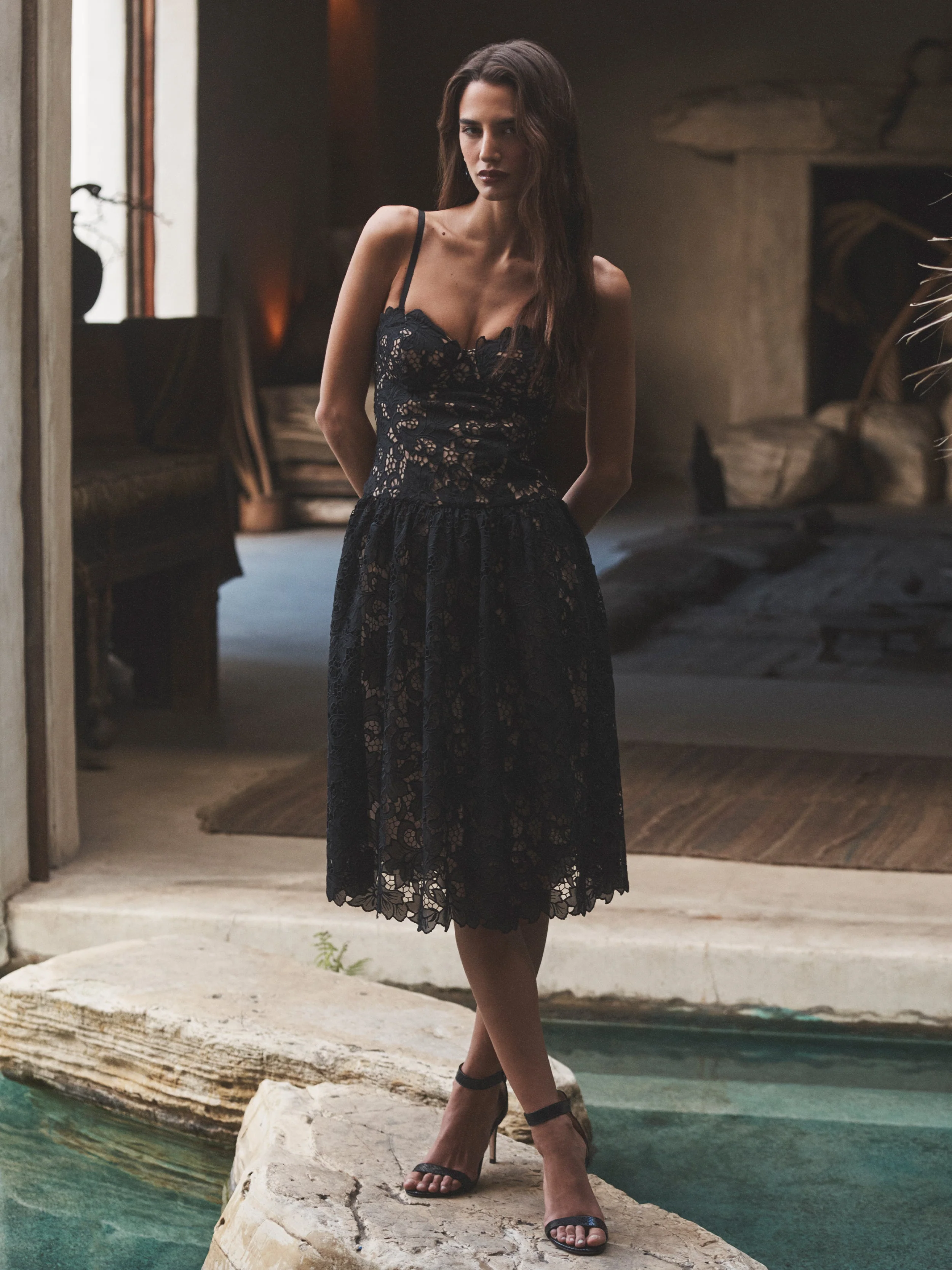 L'AGENCE - Flyn Lace Midi Dress - Image 8