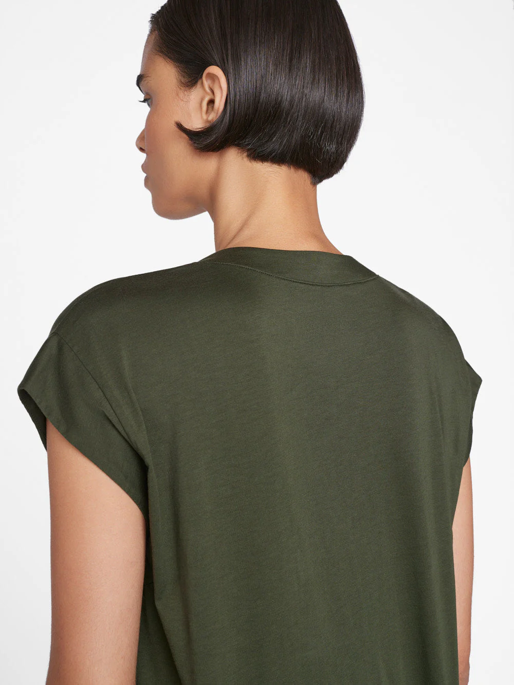 FRAME - Le Mid Rise V Neck Tee - Image 4