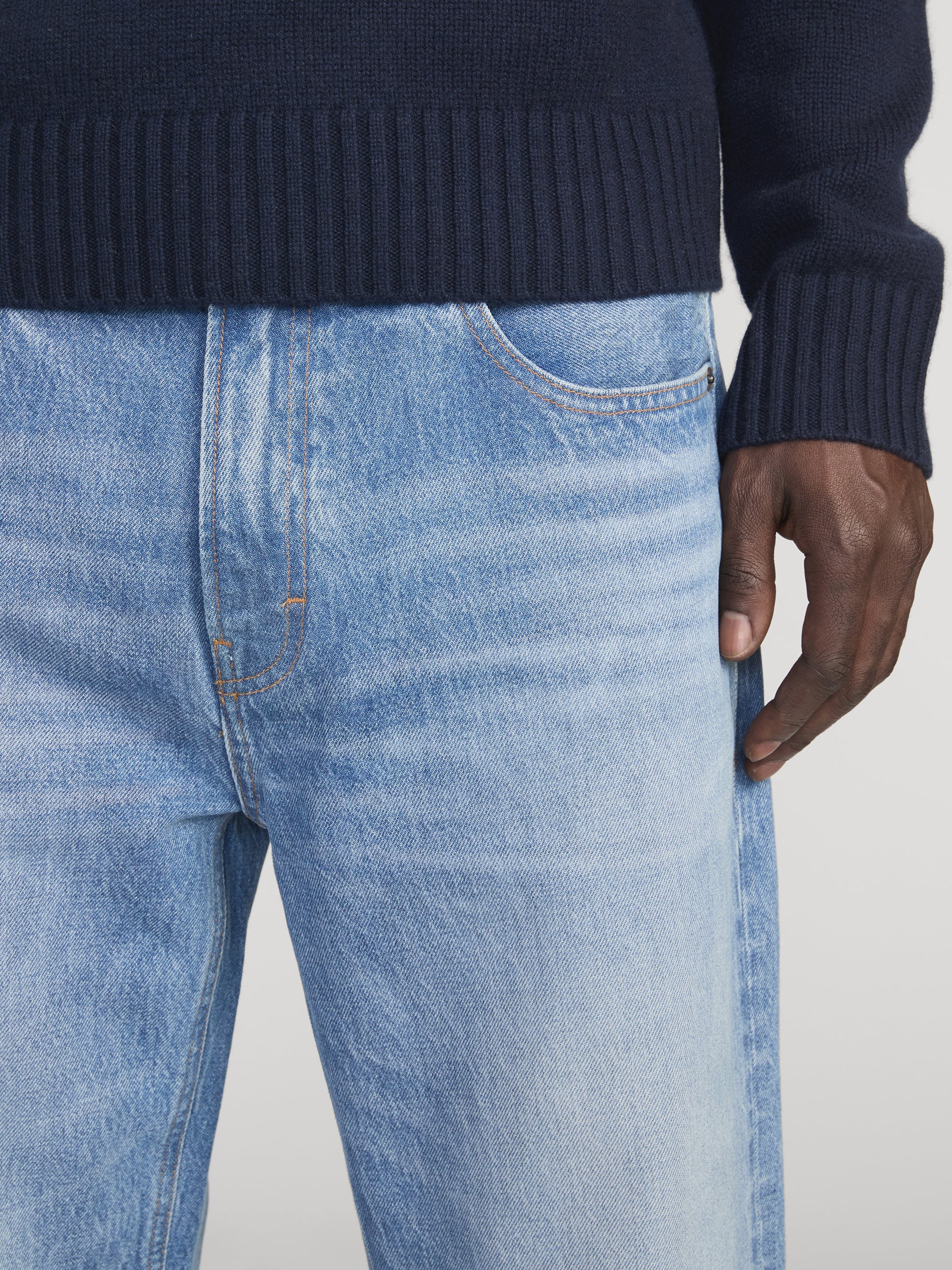 FRAME - Relaxed Jean - Image 5