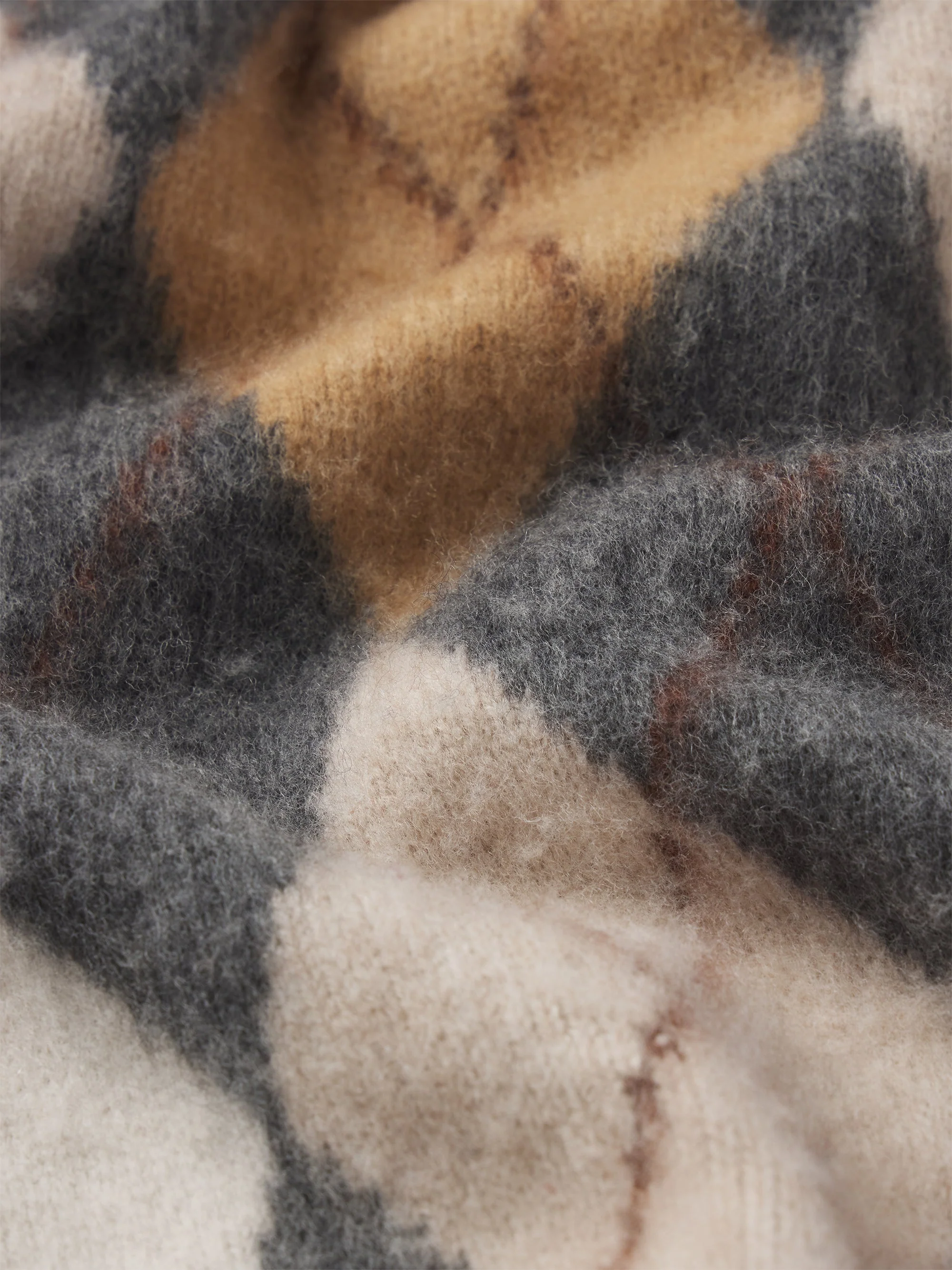 FRAME - The Brushed Argyle Cardi - Image 6