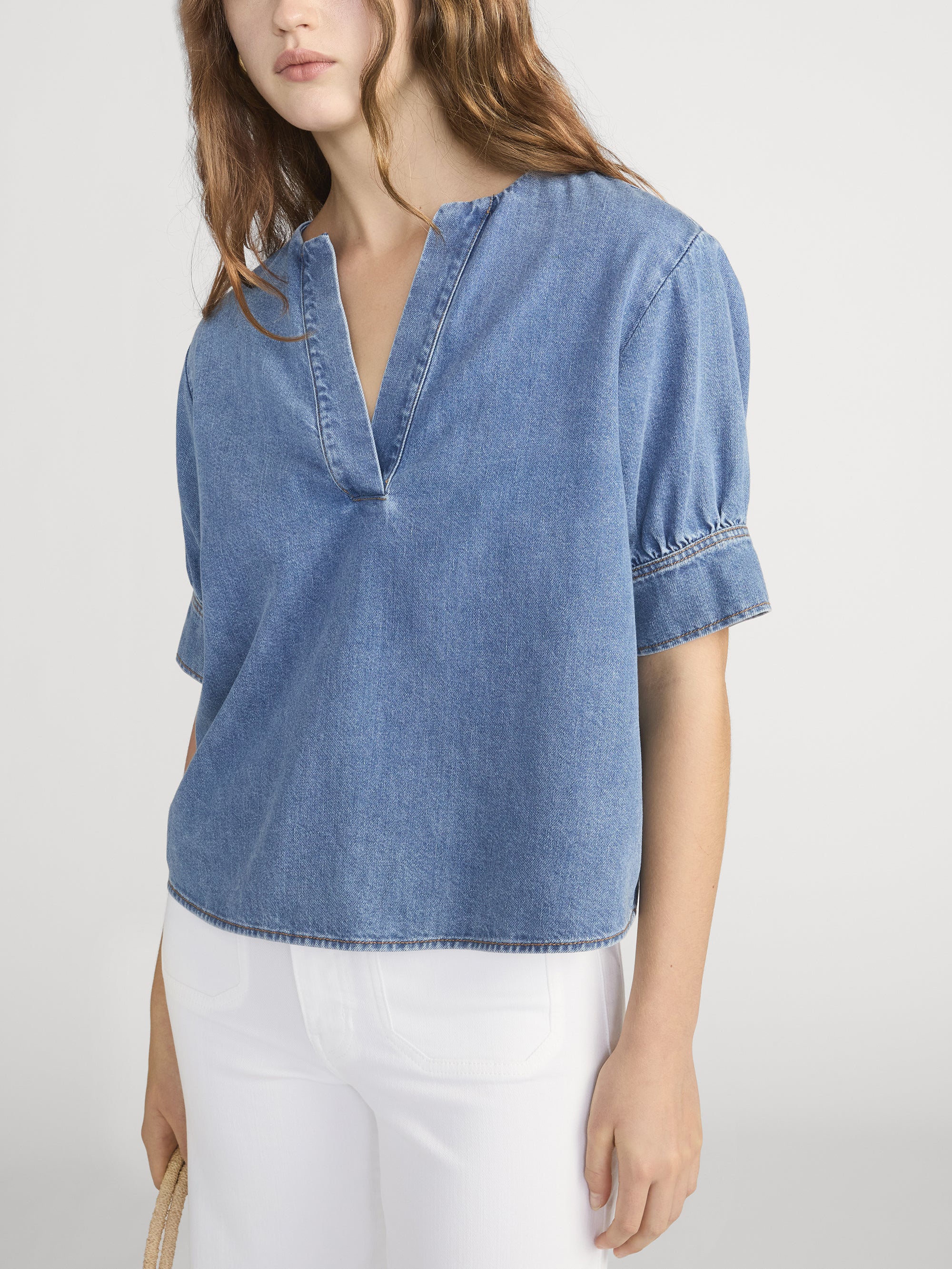 FRAME - The Denim V - neck Popover Top - Image 4