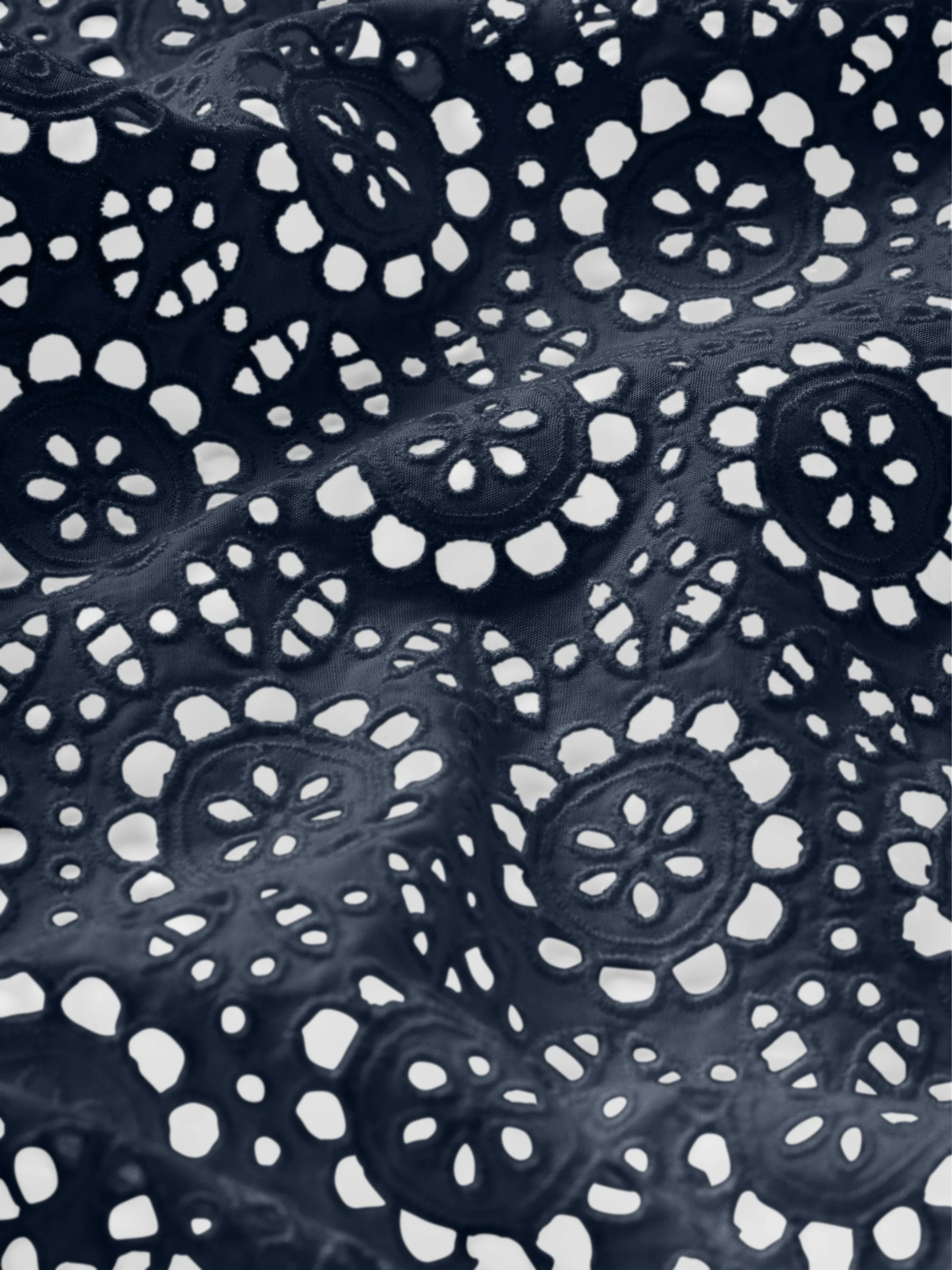 FRAME - The Petal Eyelet Shirt - Image 7