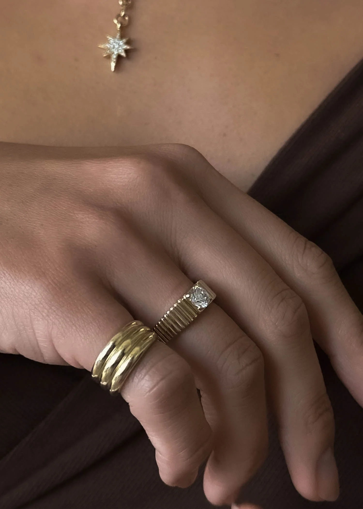 Kinn - Françoise Layered Ellipse Non - Hollow Ring - Image 3