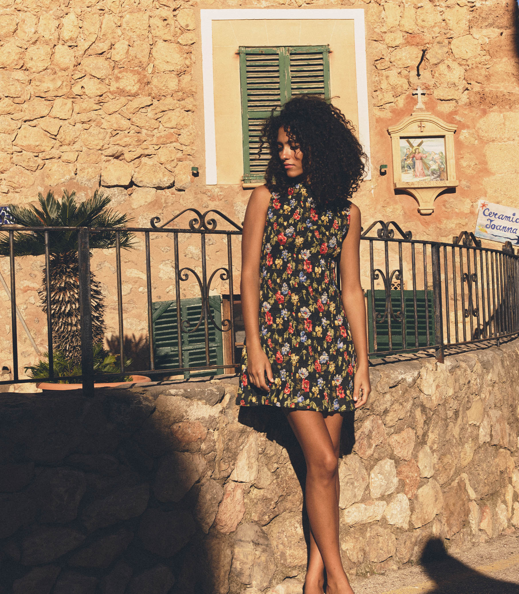 DÔEN - GIANNA DRESS -- NOIR WILD ROSE - Image 3