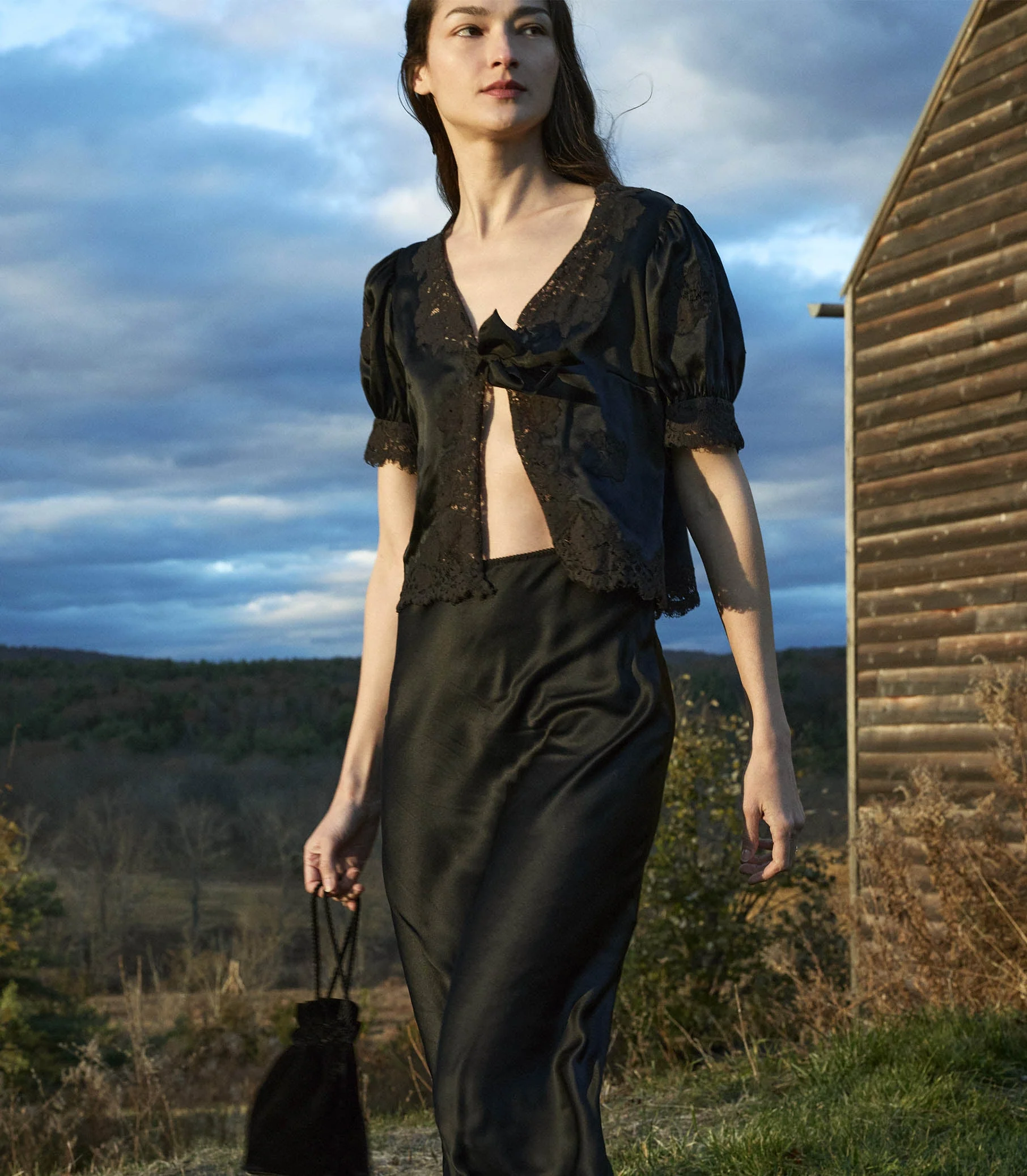 DÔEN - IDELLA TOP -- BLACK SILK - Image 2