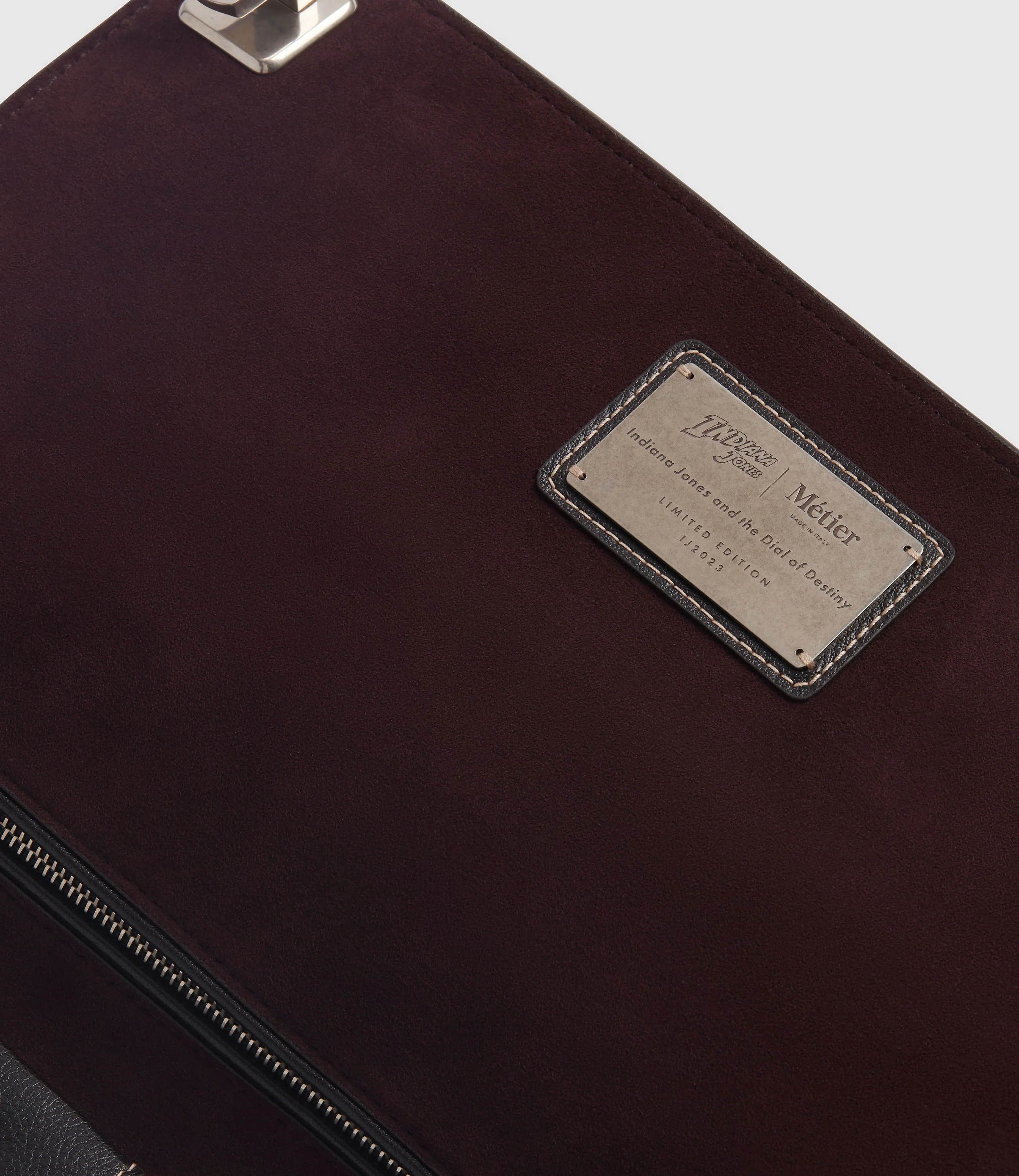 Metier - W INDIANA JONES™ Runaway Chocolate Suede - Image 4