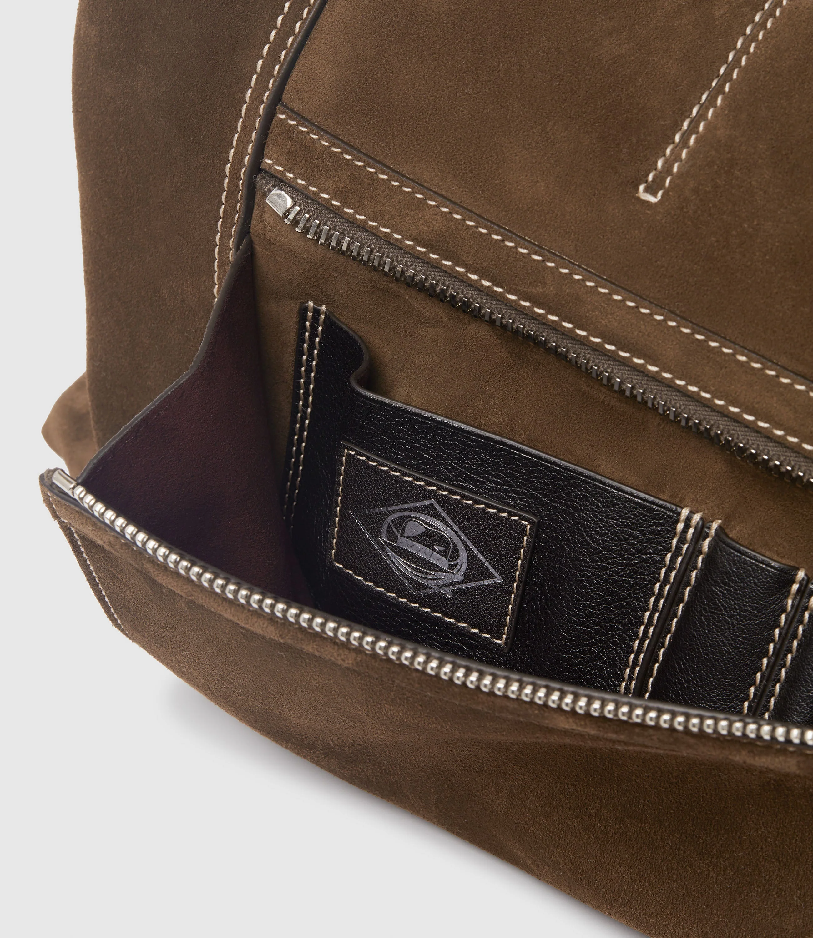 Metier - INDIANA JONES™ Vagabond Duffle Chocolate Suede - Image 5