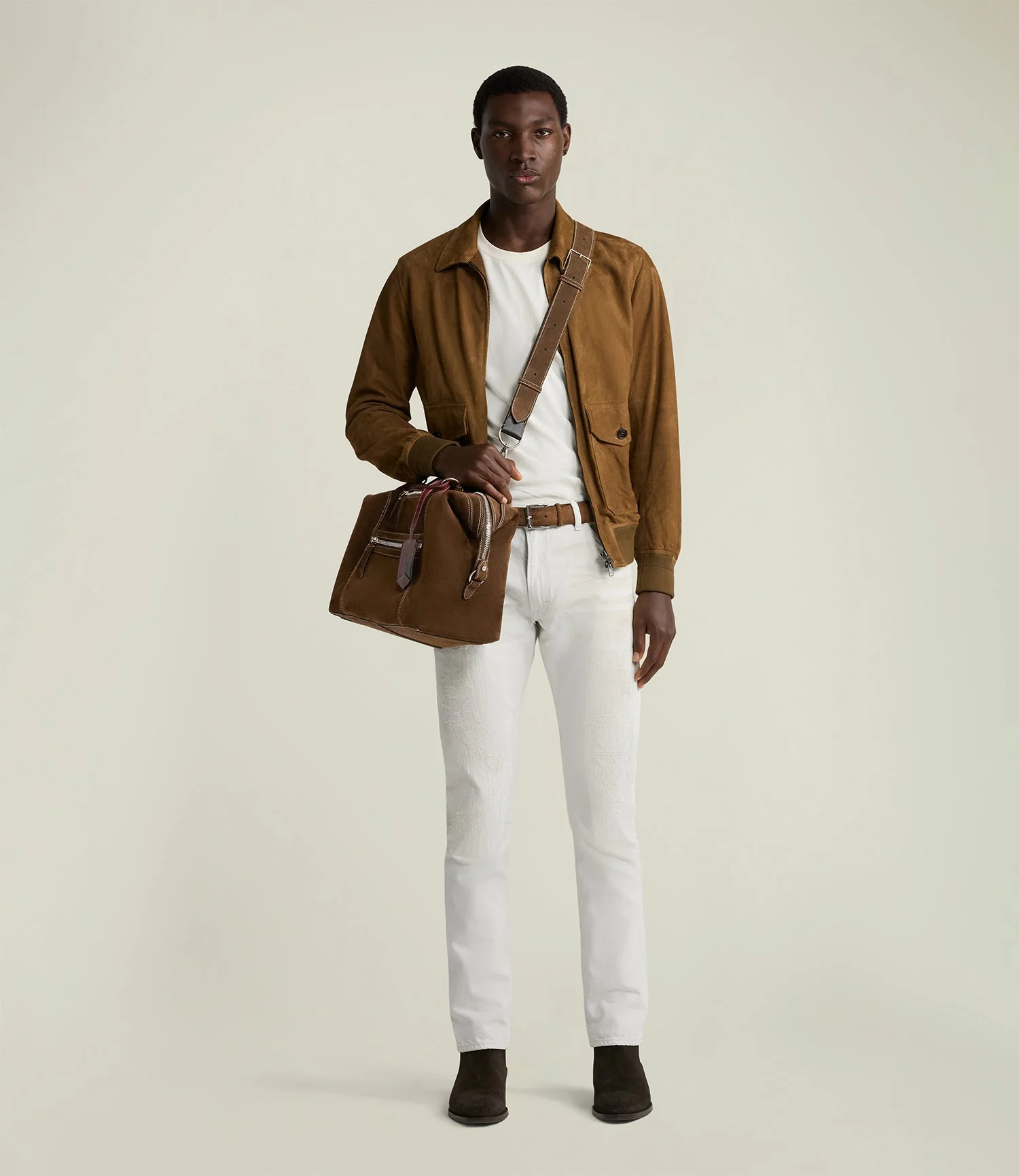 Metier - INDIANA JONES™ Vagabond Messenger Chocolate Suede - Image 7