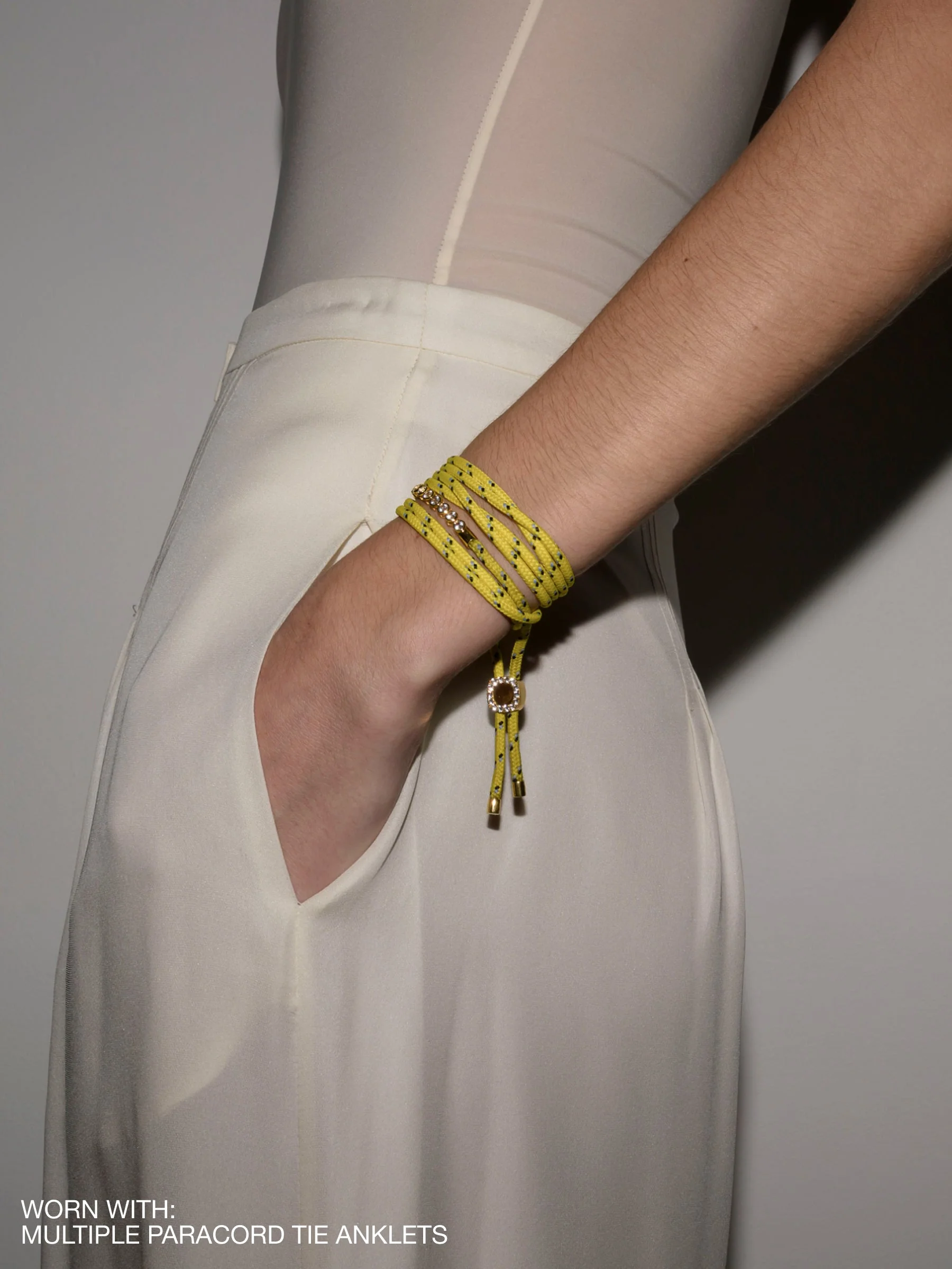 Dorsey - JAMES BEZEL JAUNE PARACORD BRACELET, GOLD - Image 6