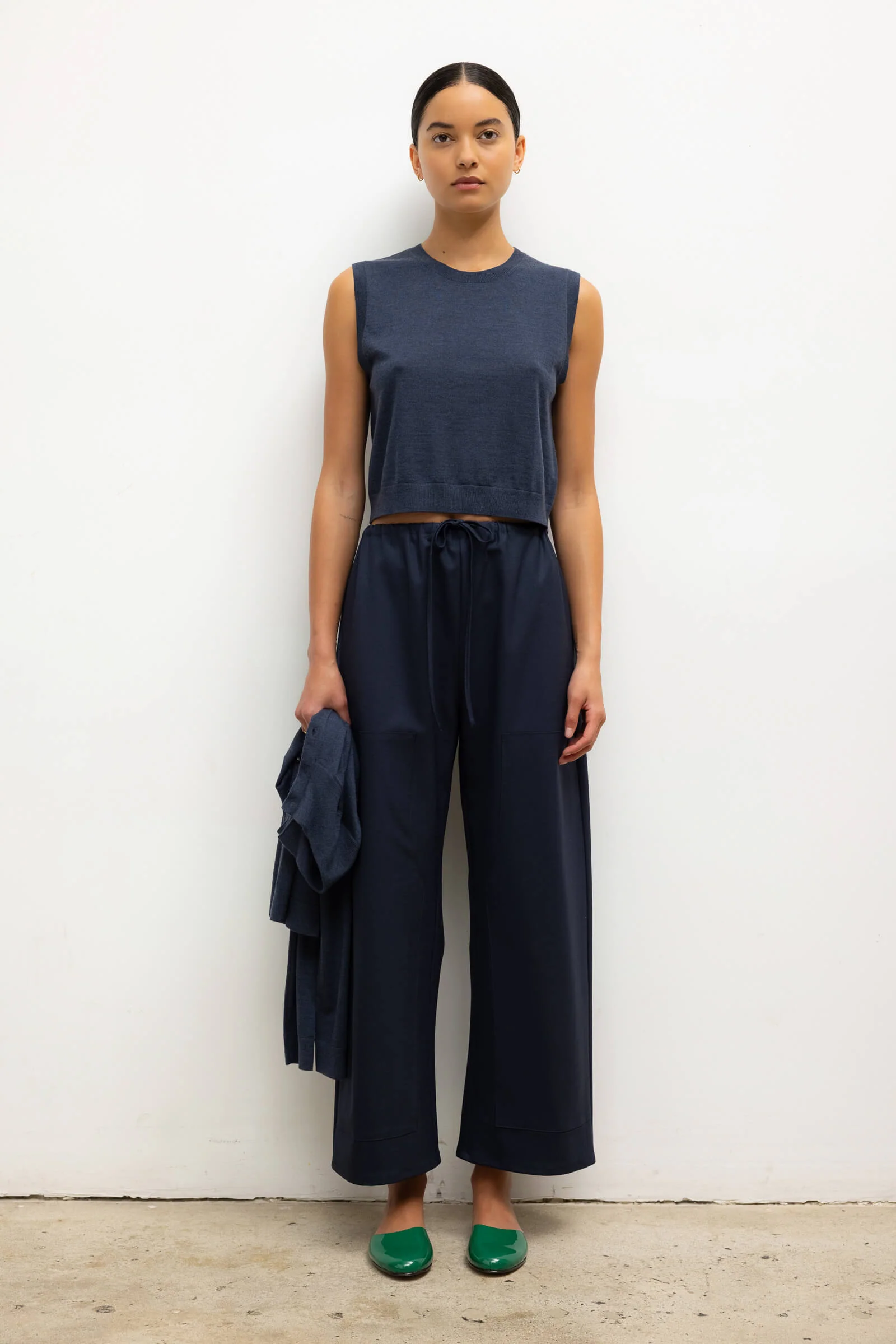 Leset - James Sleeveless Crew - Image 3