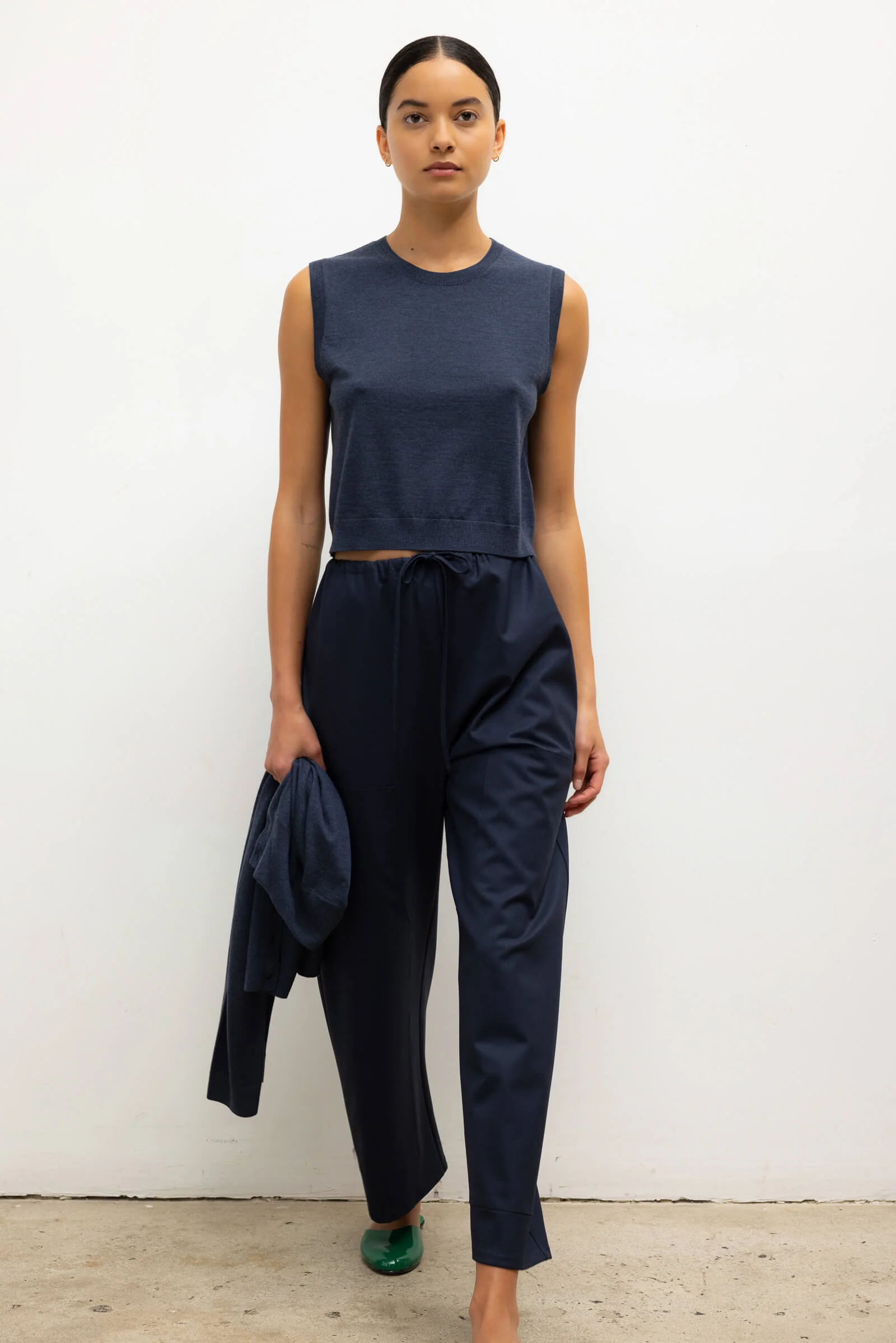 Leset - James Sleeveless Crew - Image 4