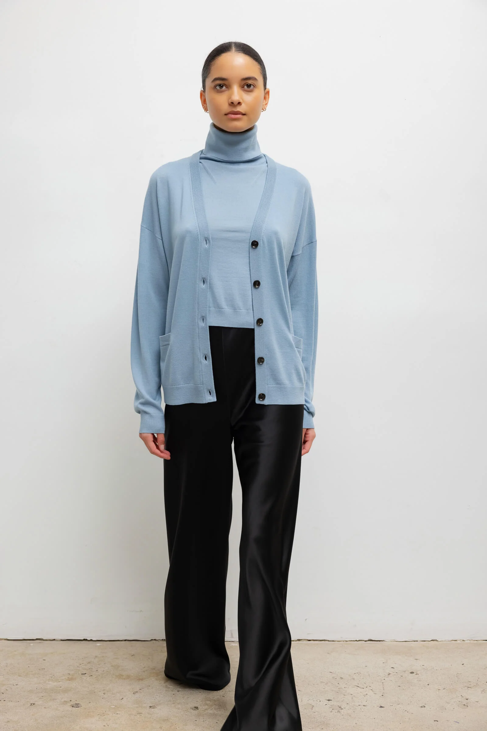 Leset - James V Neck Cardigan - Image 4