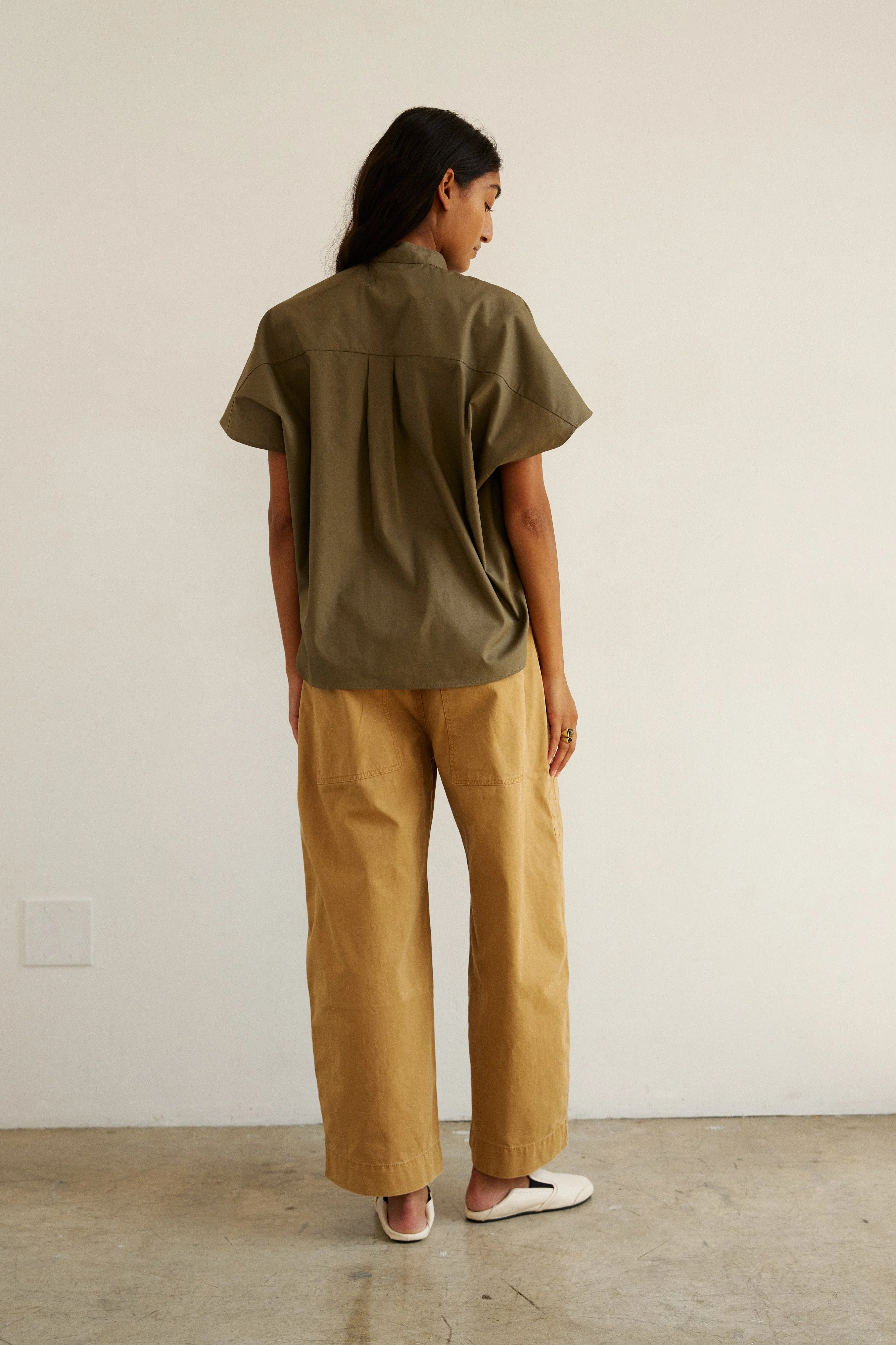 Jamie Haller - The Amalfi Shell in Taupe - Image 4