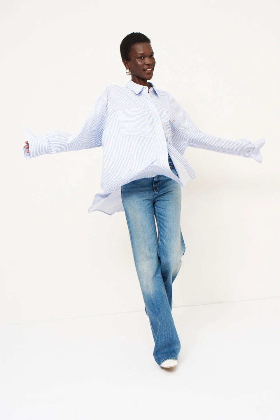 Jamie Haller - The Artist Shirt in Baby Blue Stripe - Image 6