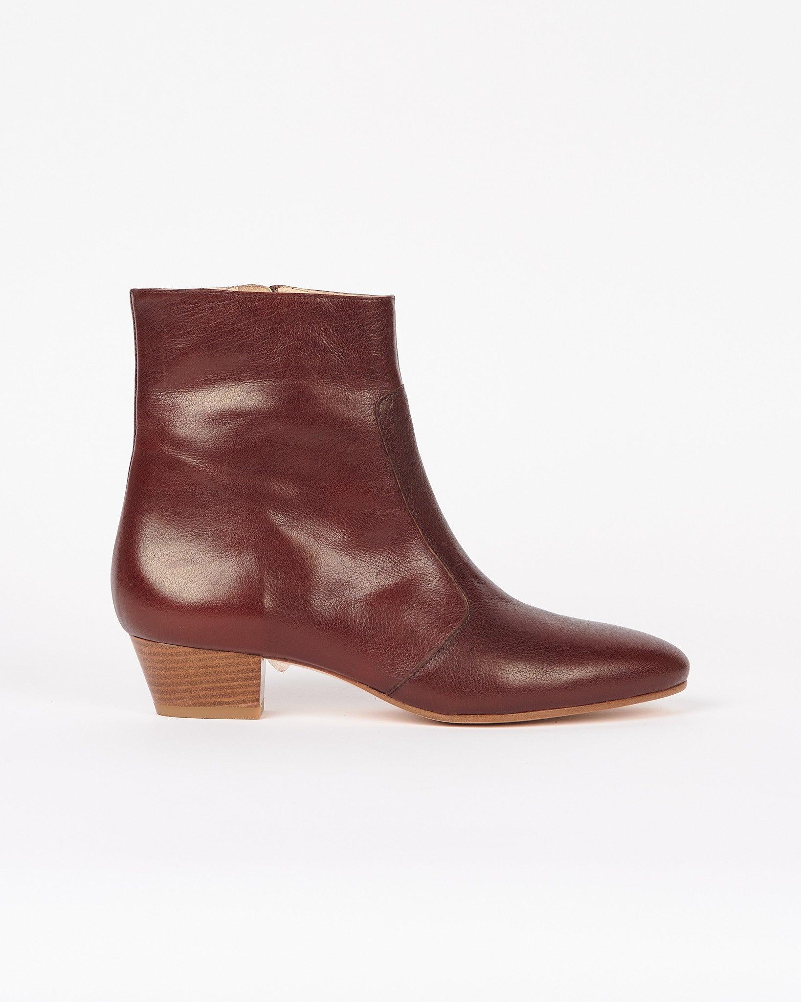 Jamie Haller - The Beatnik in Oxblood - Image 3