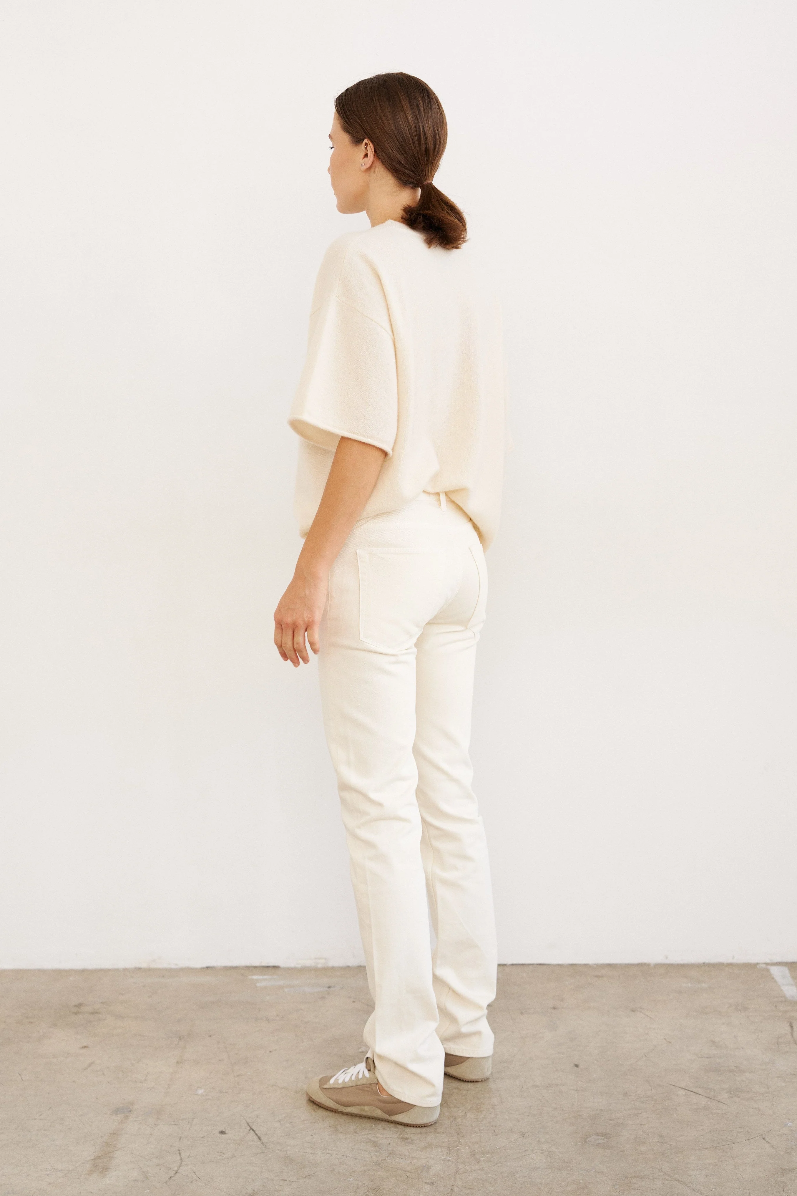 Jamie Haller - The Cashmere Tee in Creme - Image 4
