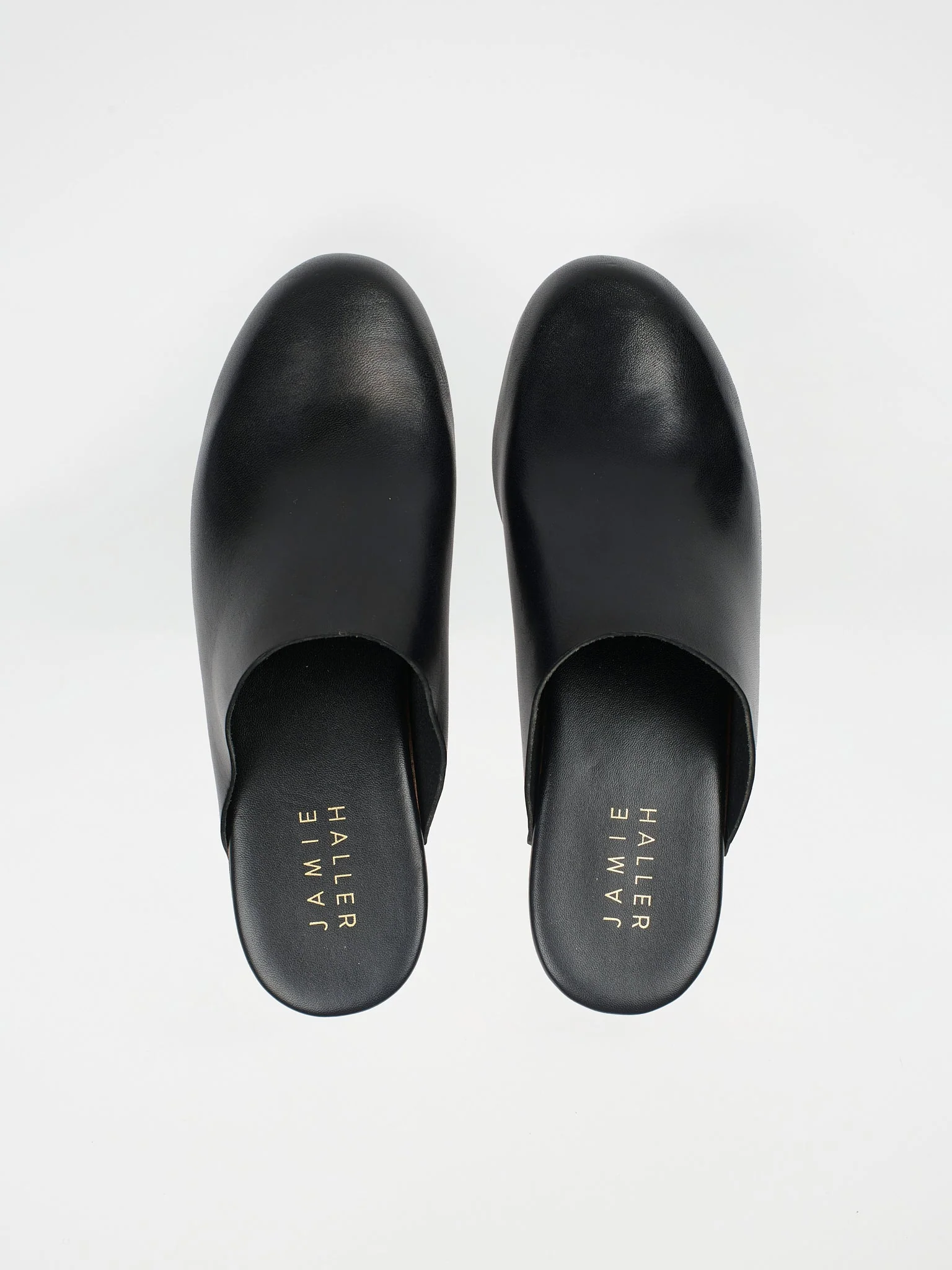 Jamie Haller - The Clog in Black - Image 5