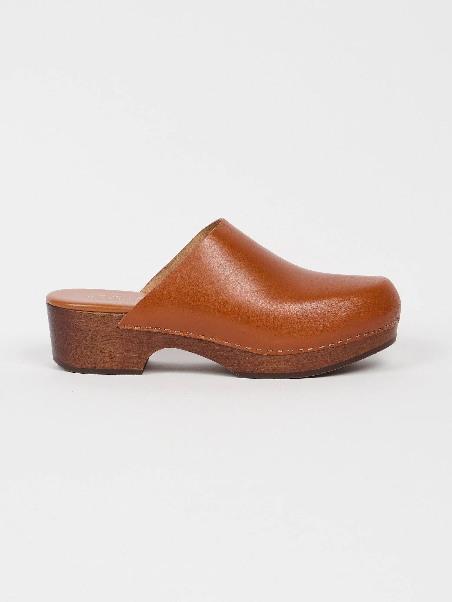 Jamie Haller - The Clog in Cognac