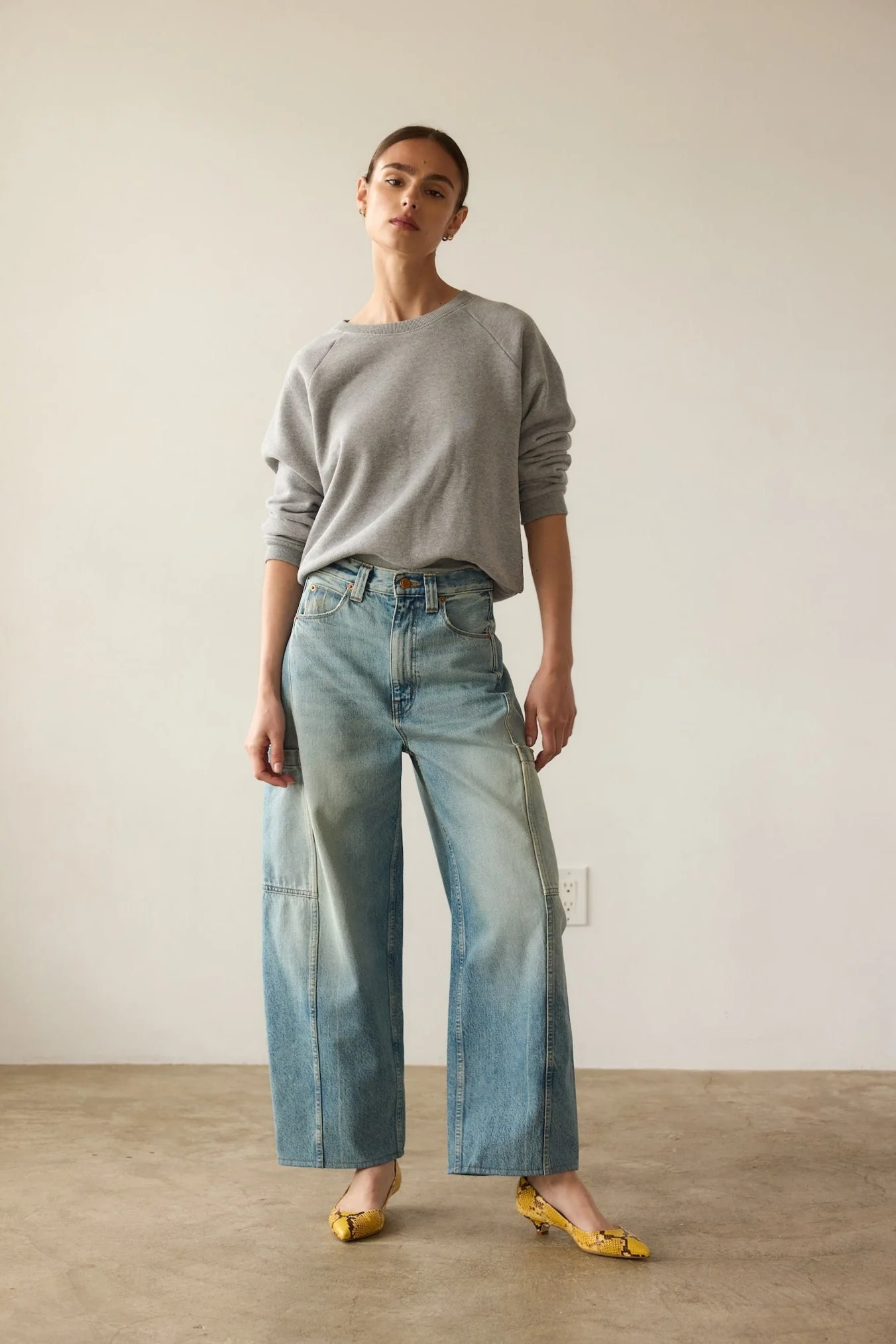 Jamie Haller - The Daily Sweatshirt in Heather Grey - Image 10