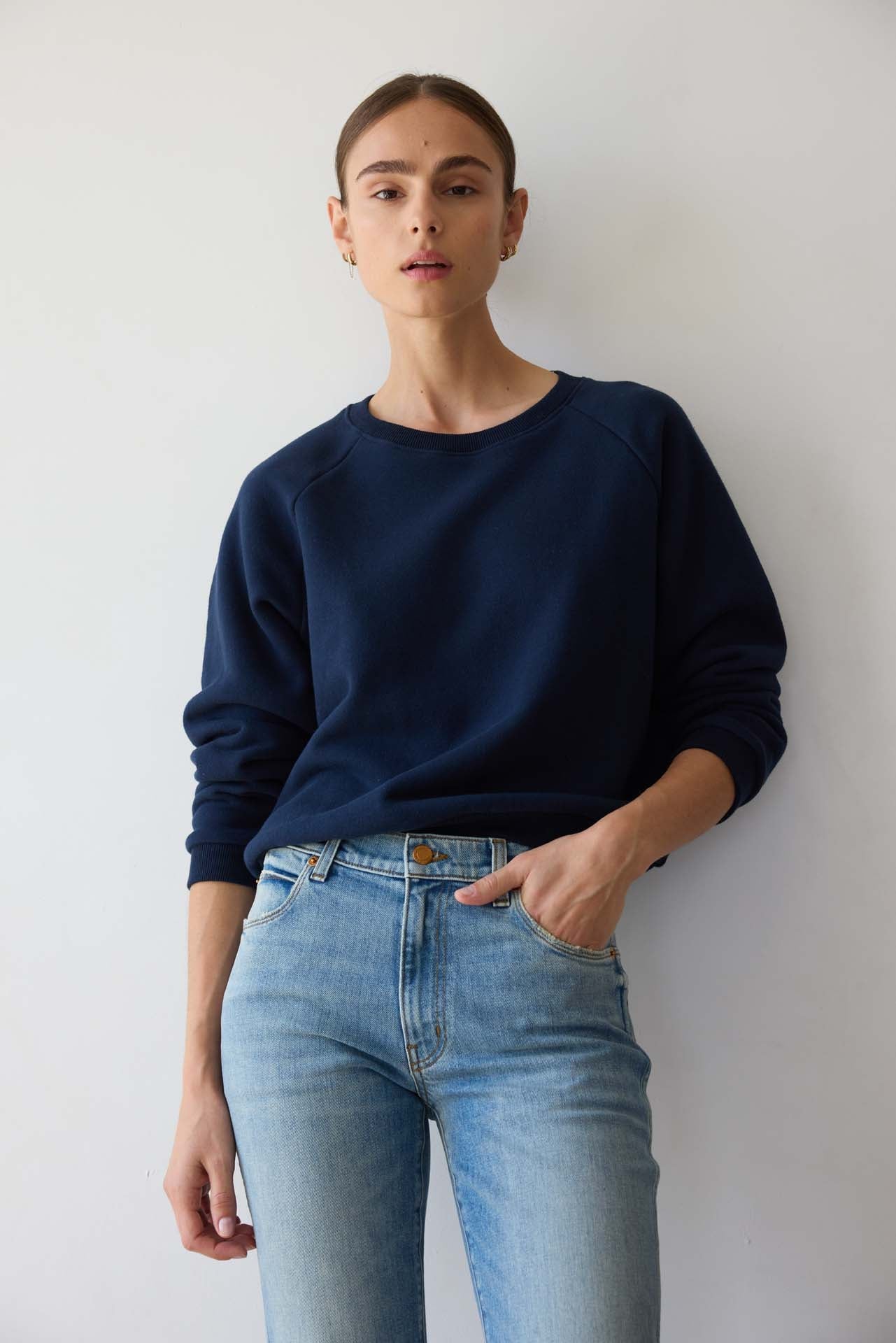 Jamie Haller - The Daily Sweatshirt in Navy - Image 13