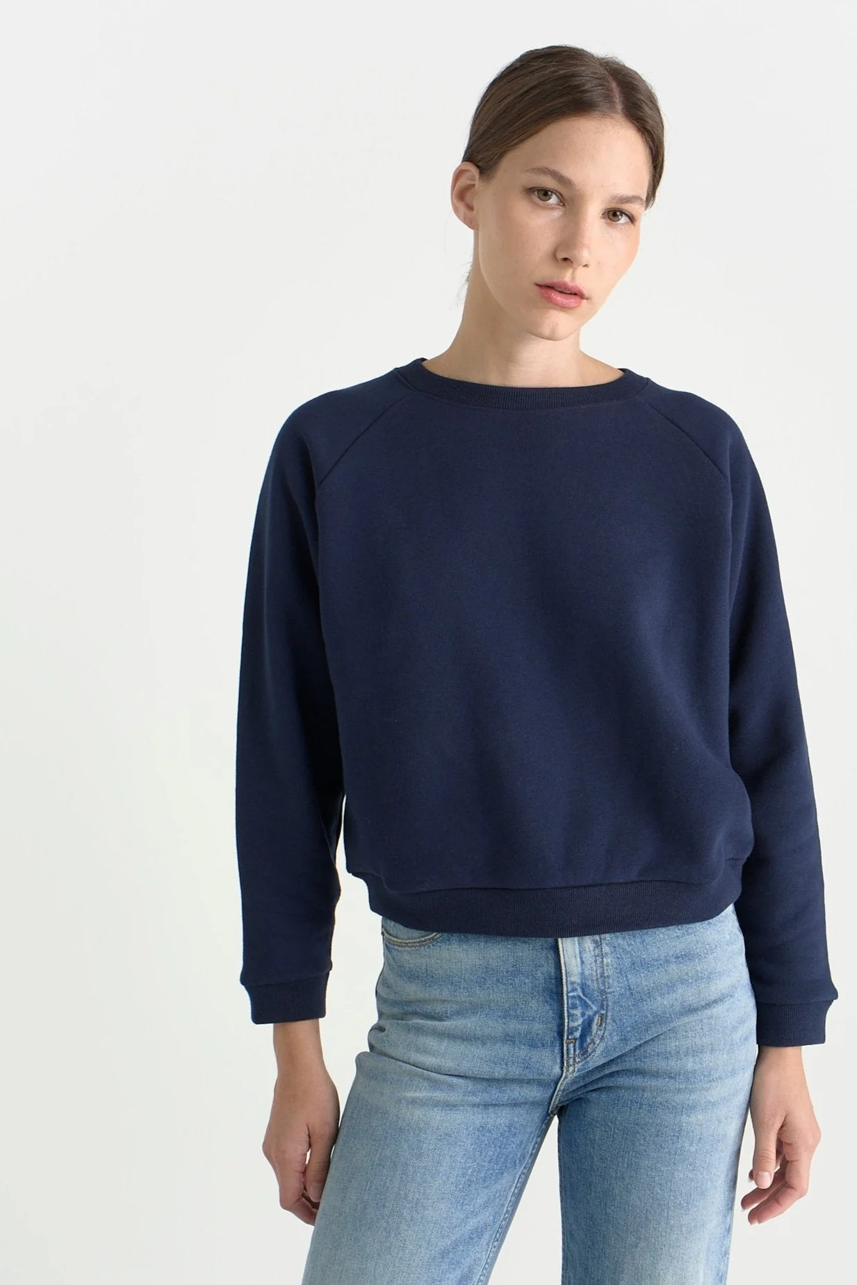 Jamie Haller - The Daily Sweatshirt in Navy - Image 5