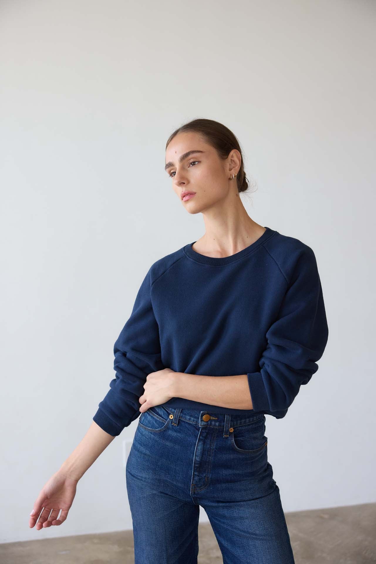 Jamie Haller - The Daily Sweatshirt in Navy - Image 8