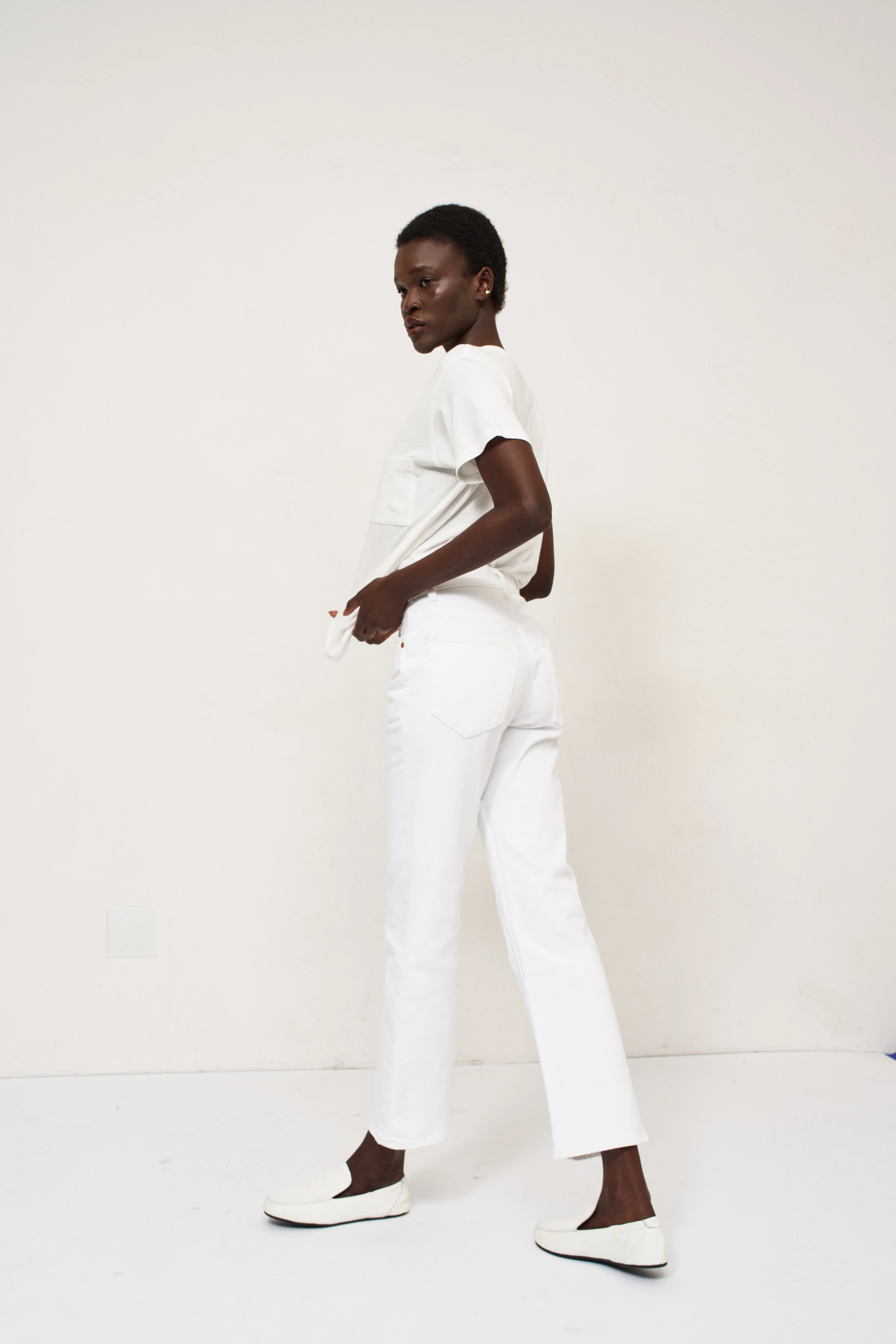 Jamie Haller - The Driver in White - Image 6