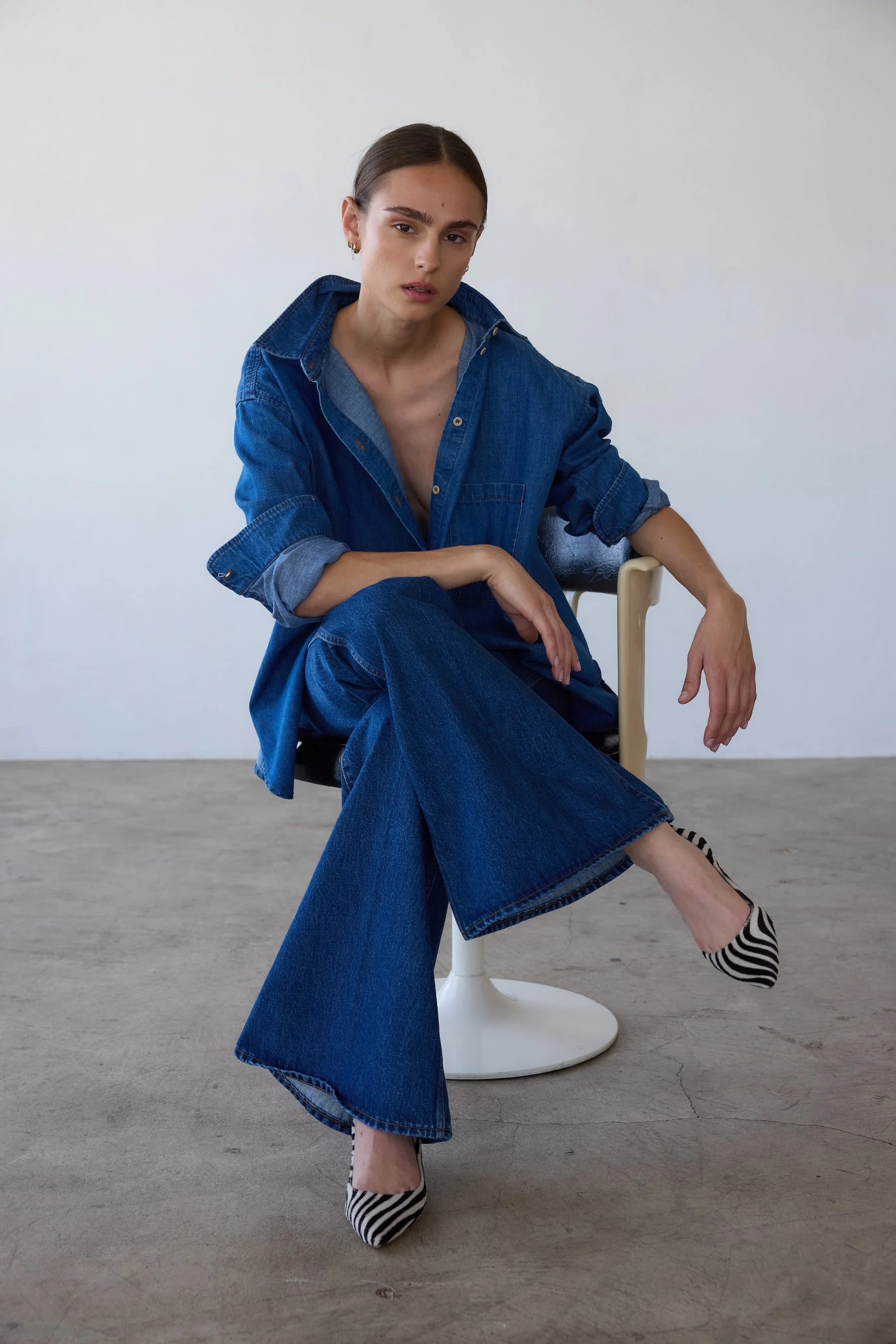 Jamie Haller - The Essential Shirt in Farrah Indigo - Image 2