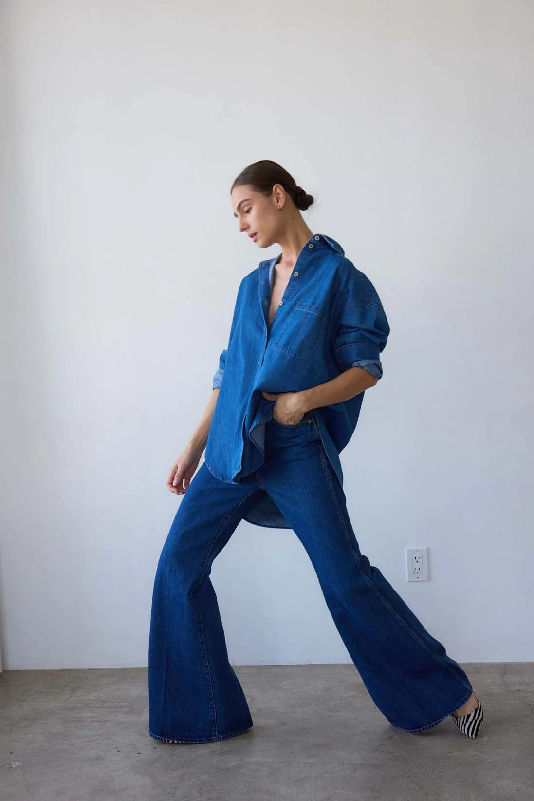 Jamie Haller - The Essential Shirt in Farrah Indigo - Image 3