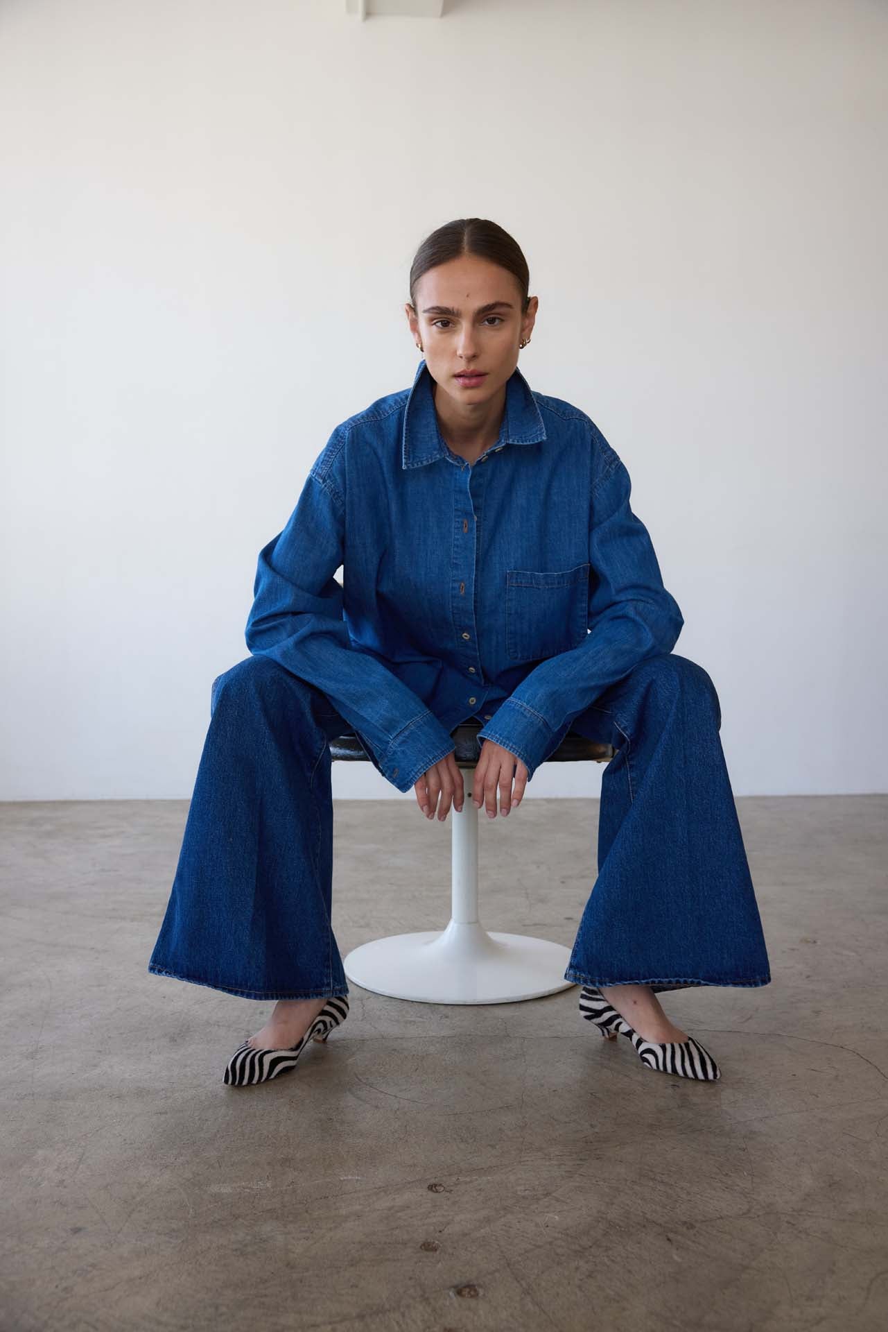 Jamie Haller - The Essential Shirt in Farrah Indigo - Image 7