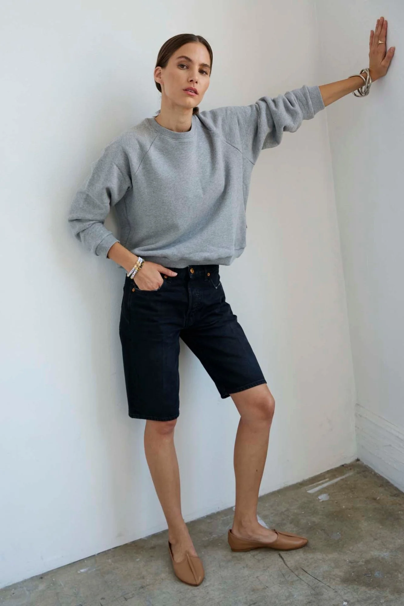 Jamie Haller - The Finished Hem Short in Washed Black