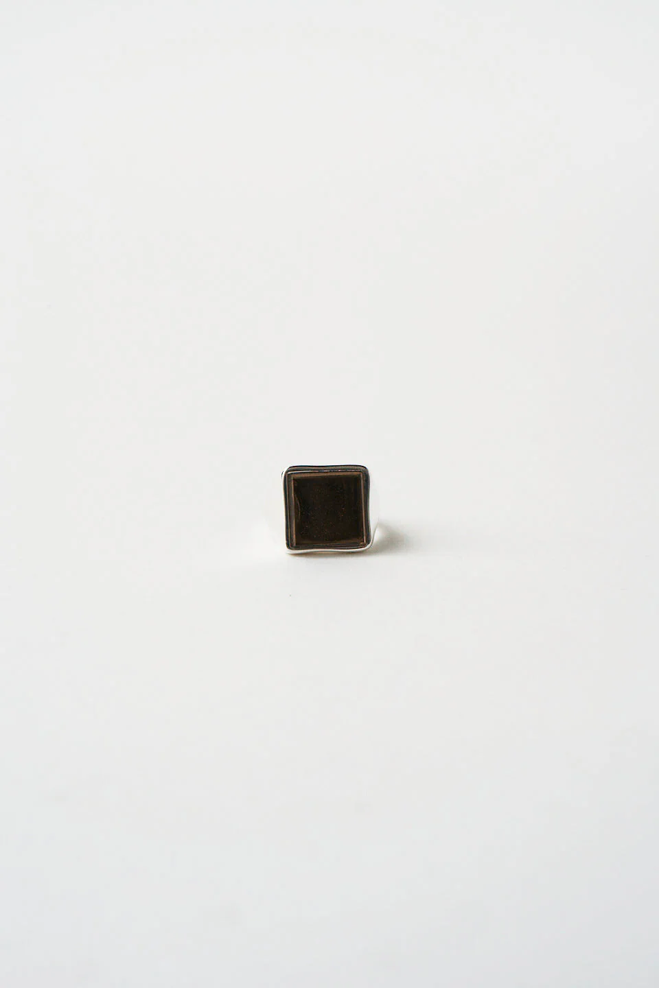 Jamie Haller - The Nina Flat Signet Ring in Smoky Quartz - Image 3