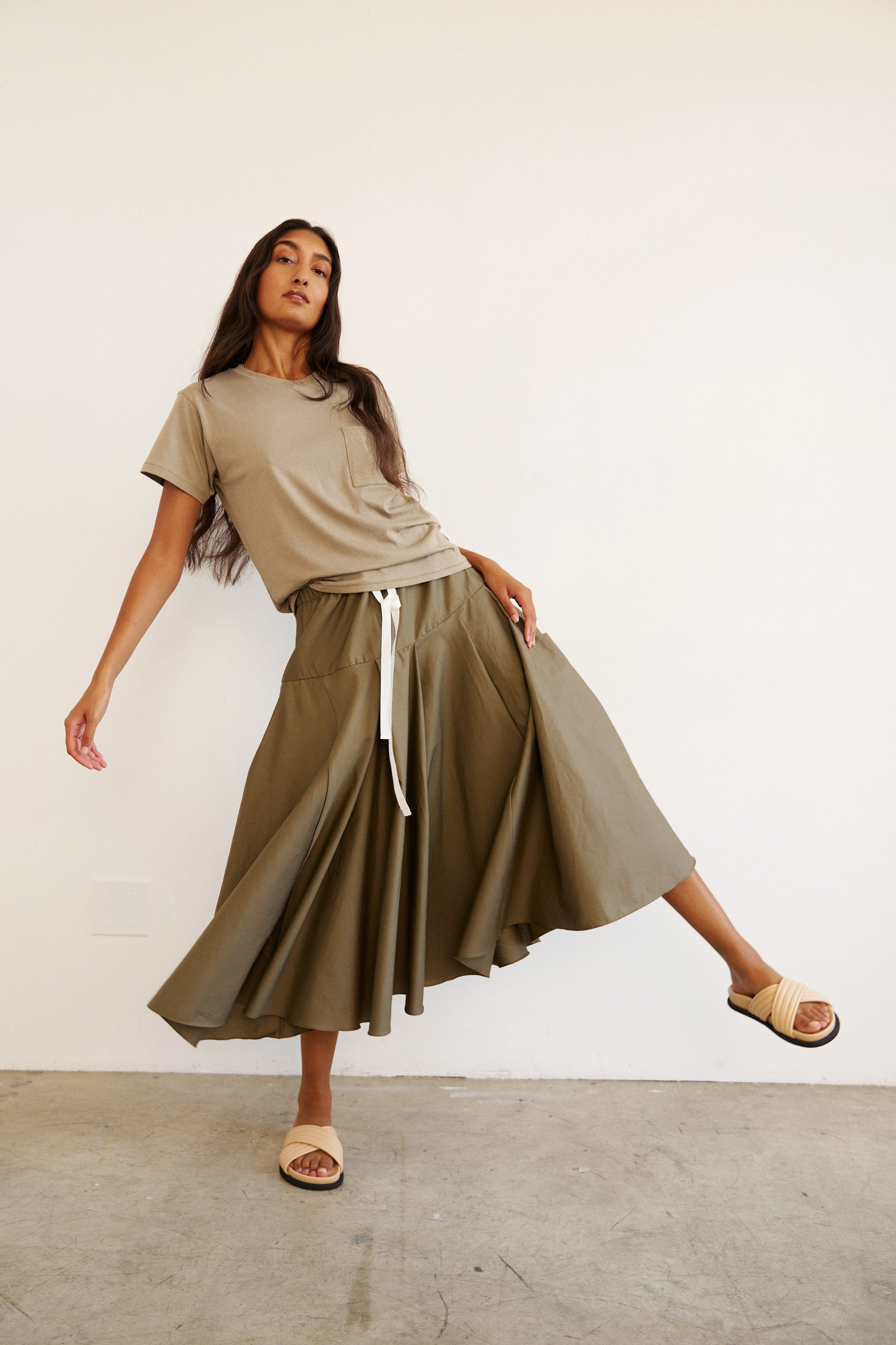 Jamie Haller - The Pocket Tee in French Grey - Image 7