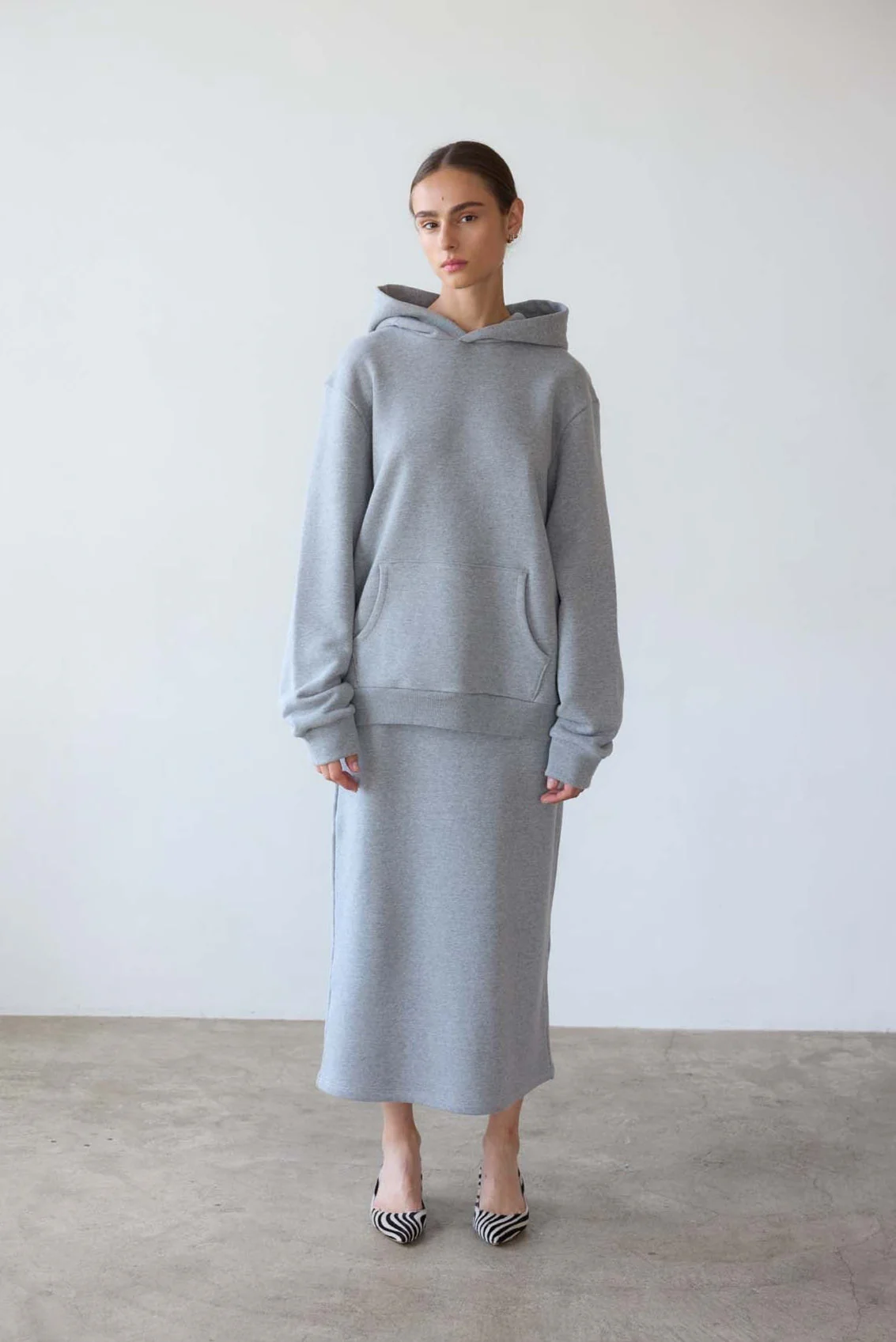 Jamie Haller - The Sweatshirt Skirt in Heather Grey - Image 4
