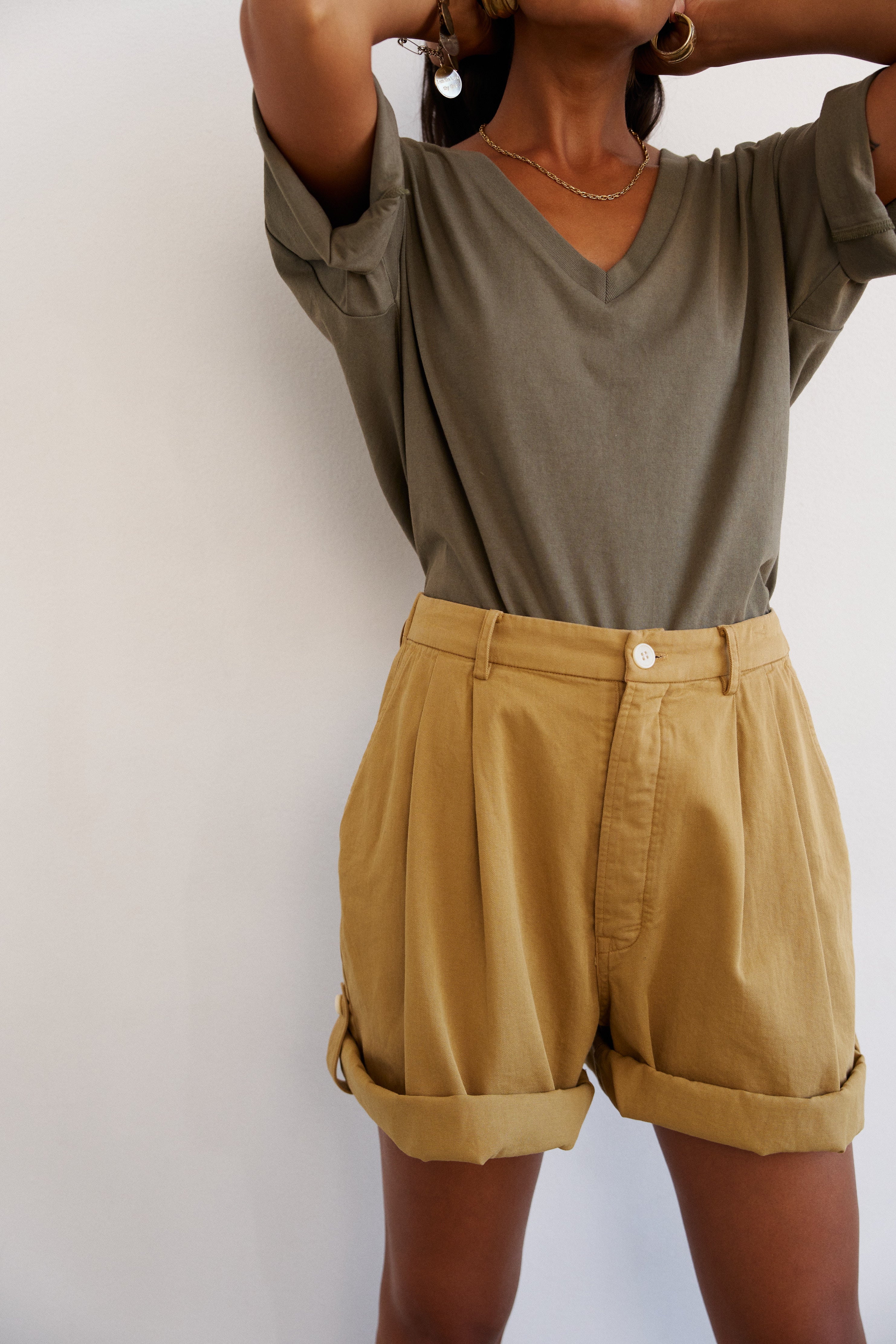 Jamie Haller - The V Tee in Olive - Image 4