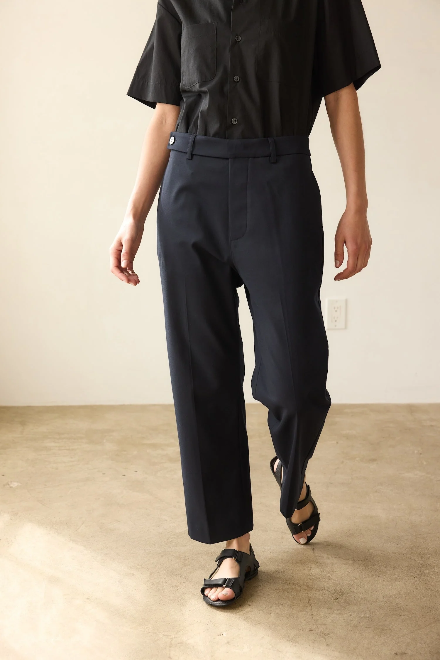 Jamie Haller - The Walking Sandal in Black - Image 4