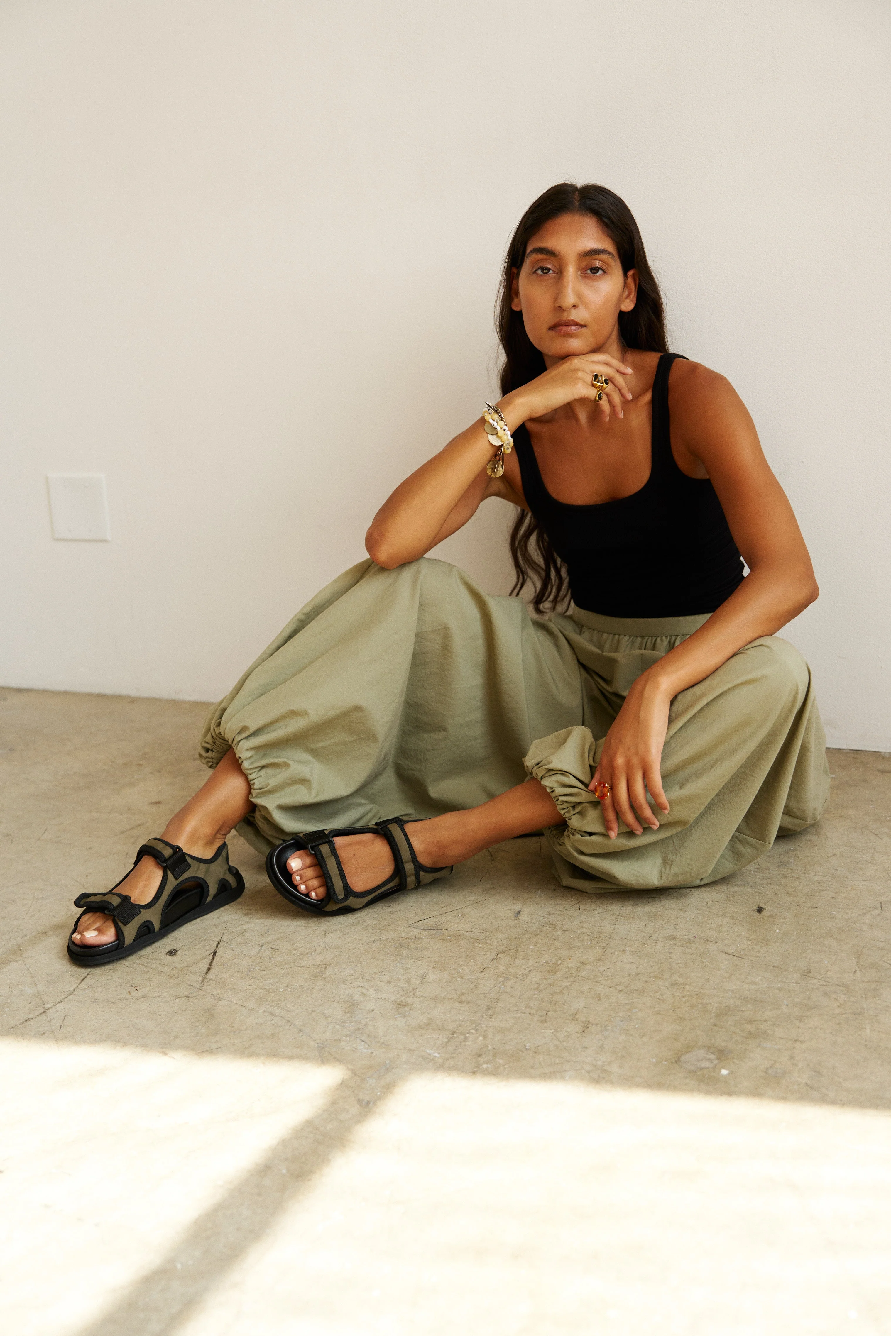 Jamie Haller - The Walking Sandal Sneaker in Olive - Image 2