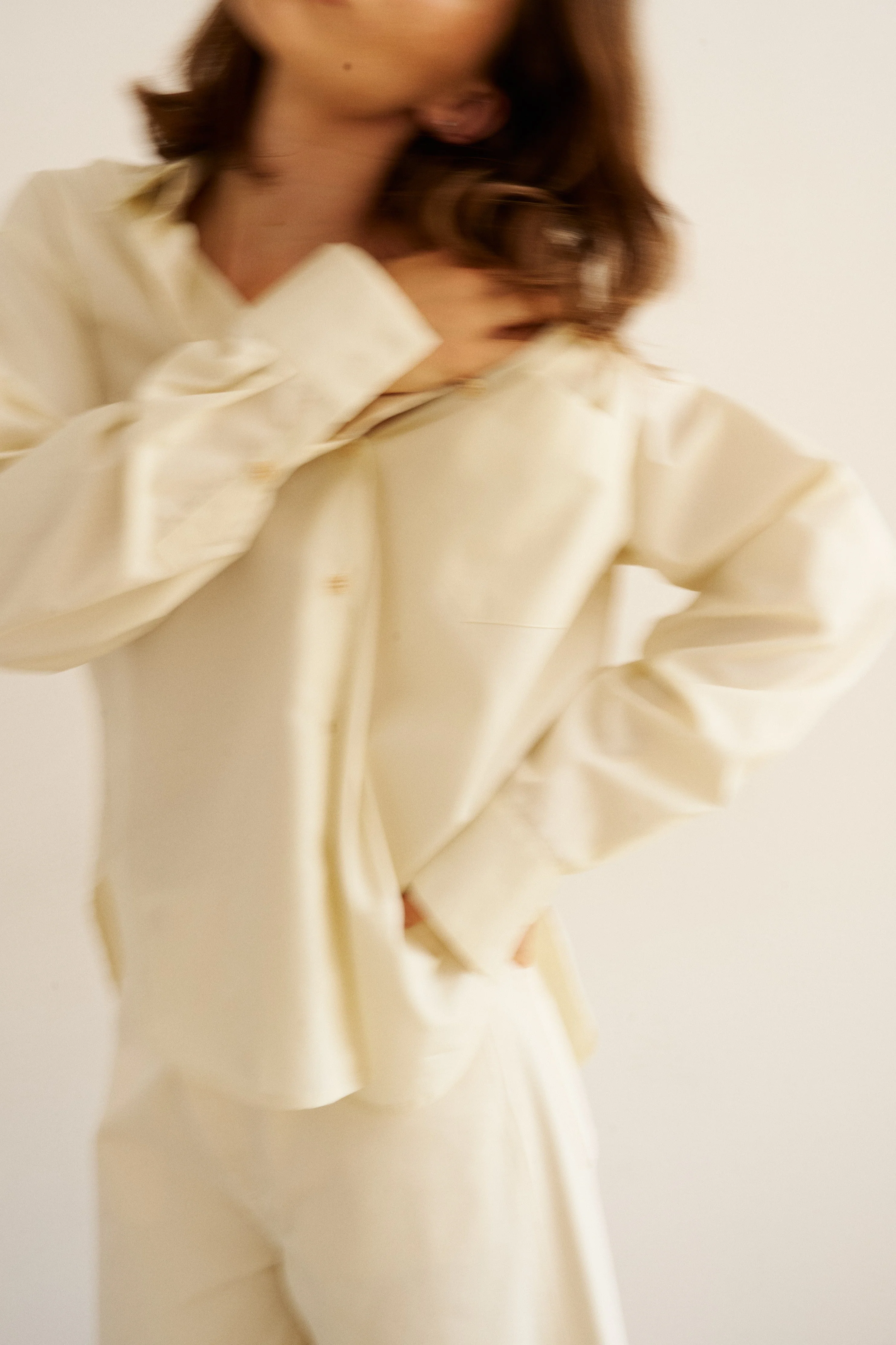 Jamie Haller - The Weekend Shirt in Ecru - Image 10