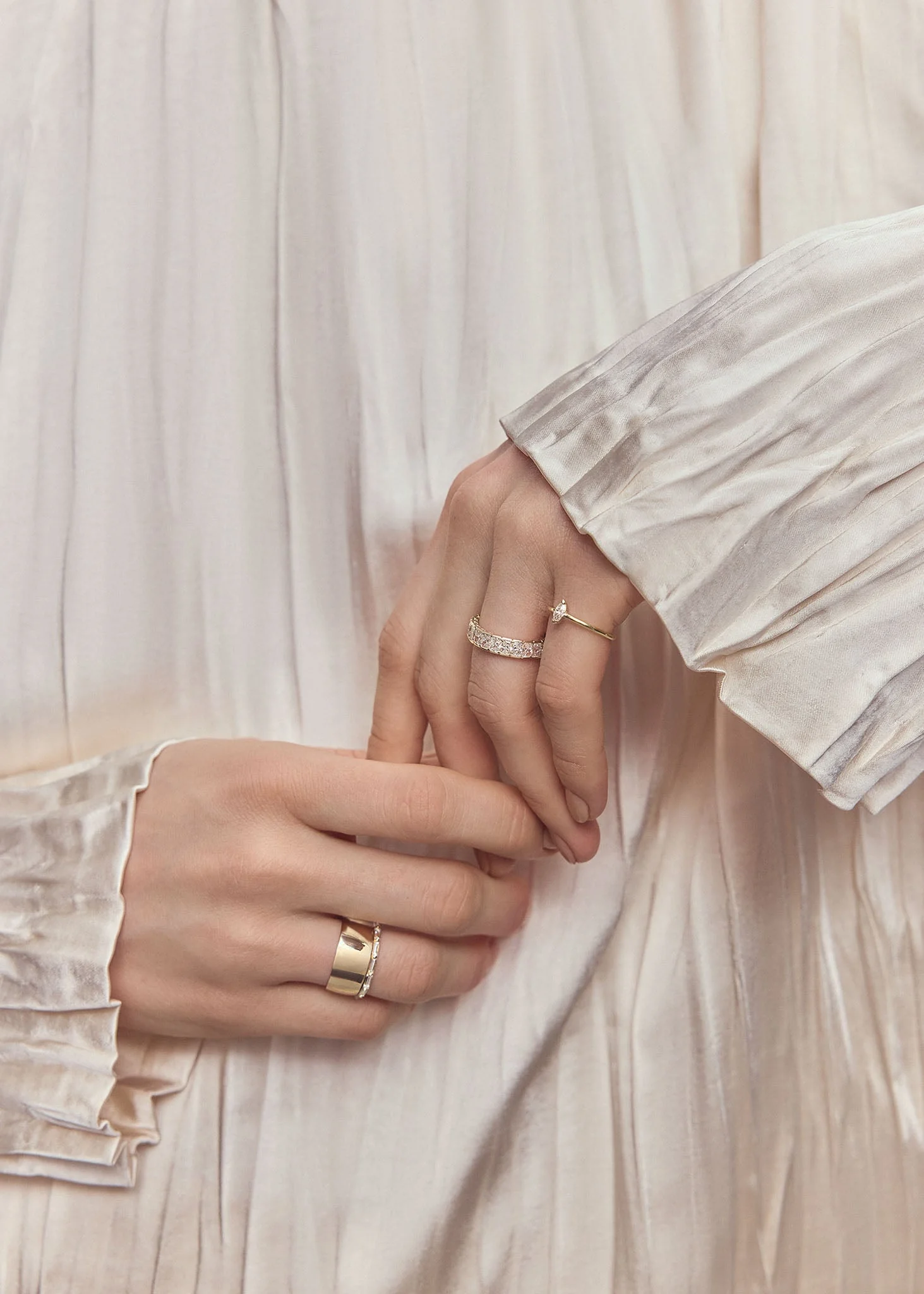 Kinn - Jane Radiant Eternity Ring Diamond Yellow Gold - Image 4