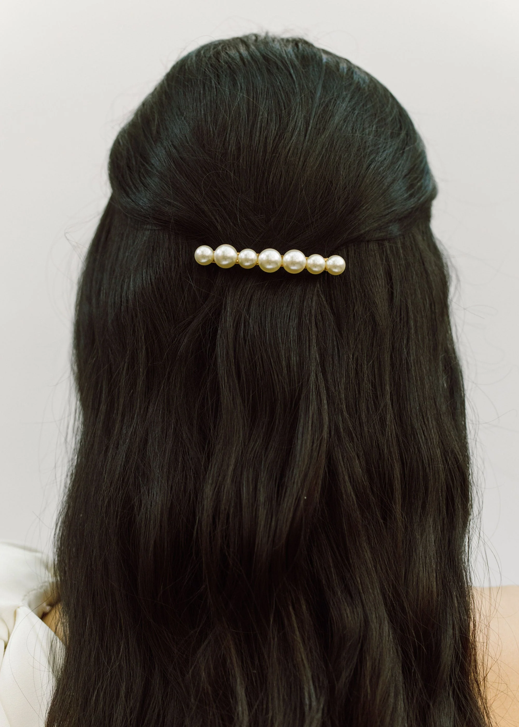 Jennifer Behr - Gretel Pearl Barrette - Image 2