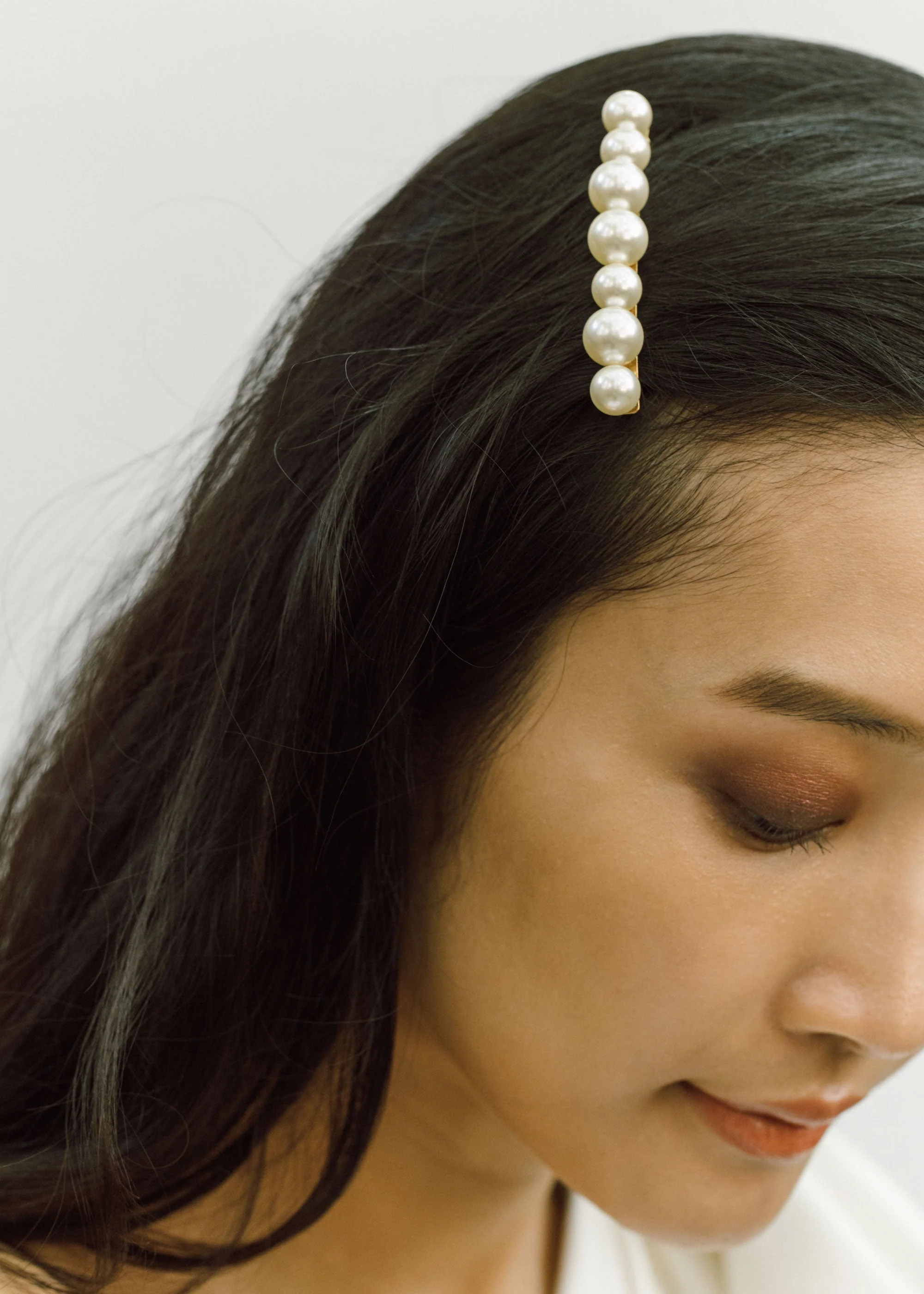 Jennifer Behr - Gretel Pearl Barrette - Image 3