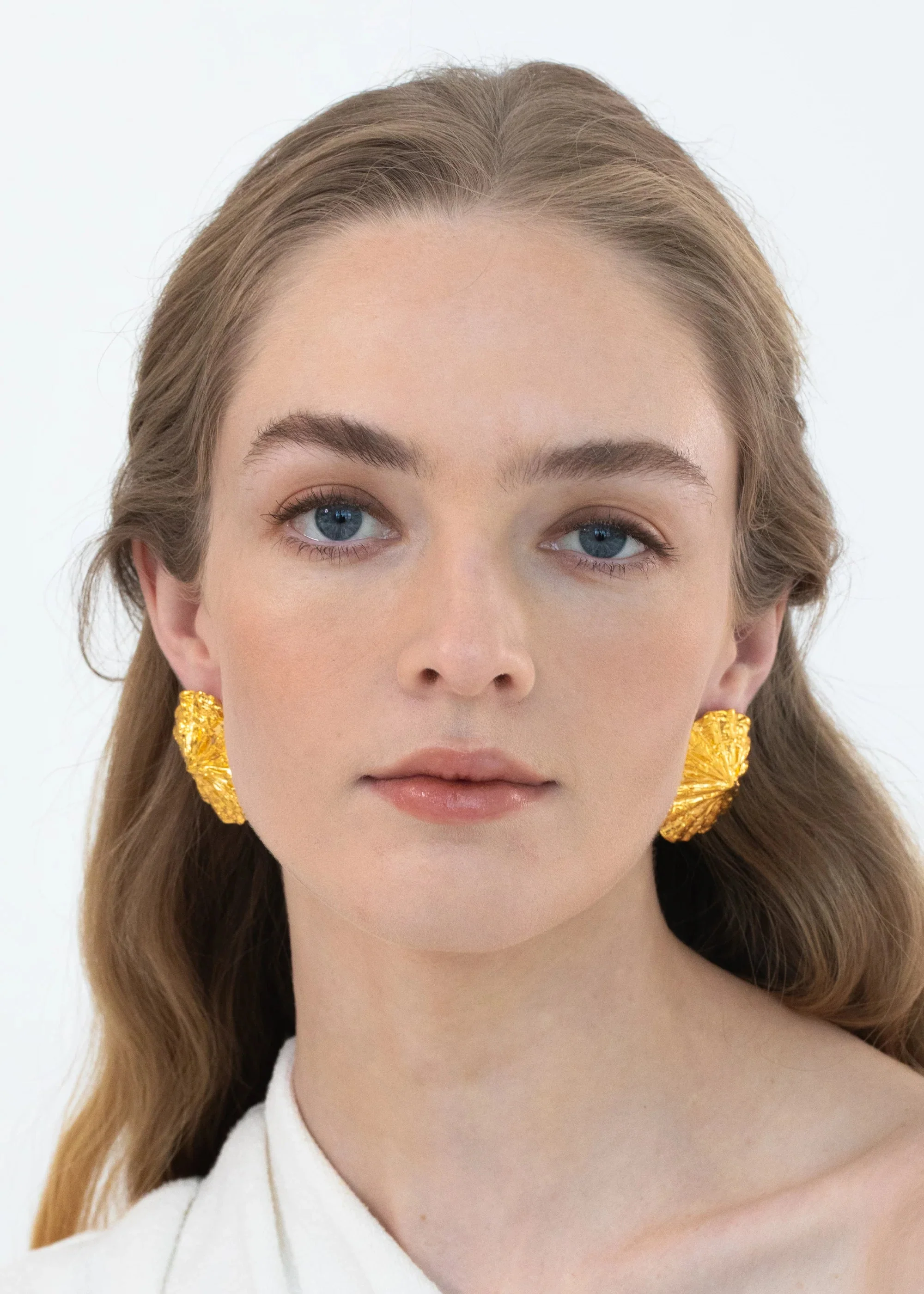 Jennifer Behr - Limpet Earrings - Image 4