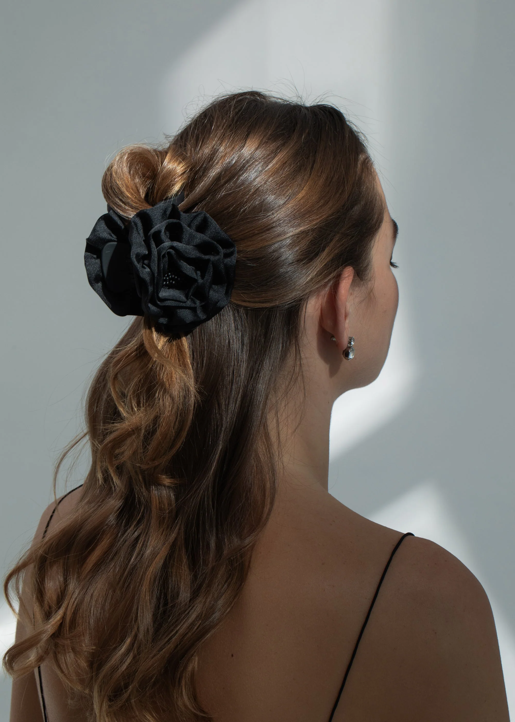 Jennifer Behr - Rose Jaw Clip - Image 2