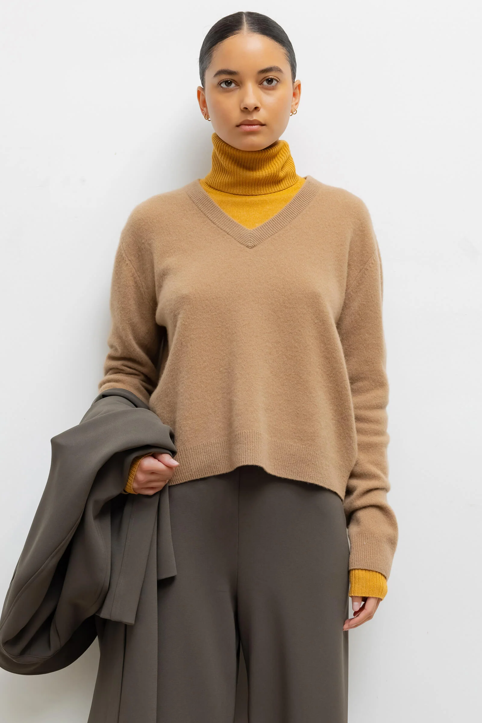 Leset - Jesse V Neck Pullover